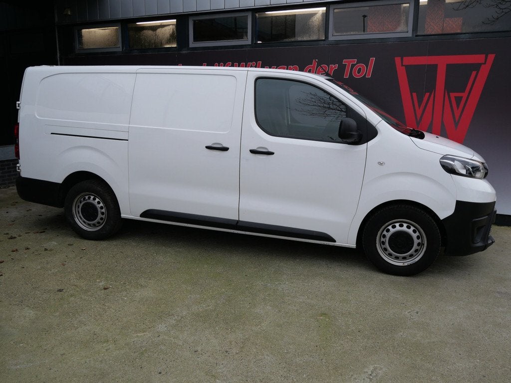 Toyota ProAce Long Worker 1.5 D-4D COOL COMFORT | LONG | AIR, Voorwielaandrijving, Stof, Gebruikt, 4 cilinders