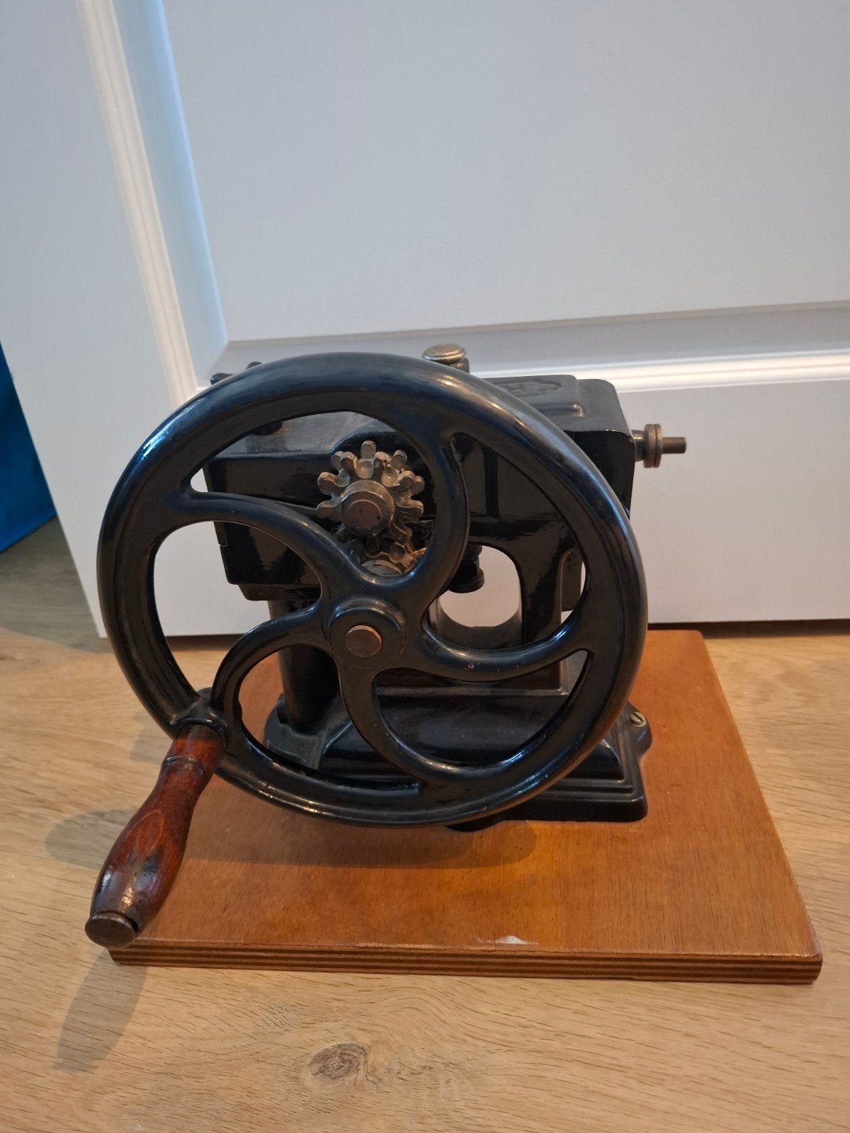 Antieke RODI handbediende machine / gietijzeren werkplaatsma, Antiek en Kunst, Ophalen