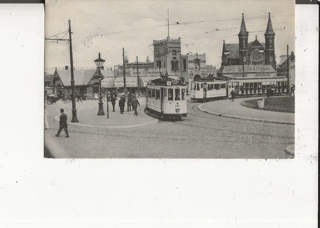 Scheveningen Gev Deynootplein met Lijn 9, Cafe International, Ophalen of Verzenden, Voor 1920, Gelopen, Zuid-Holland