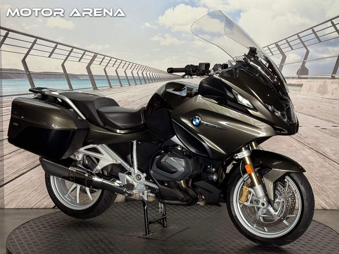 BMW R 1250 RT ELEGANCE (2021) 15.624 km  NIEUWSTAAT R1250RT, Motoren, Motoren | BMW, 2 cilinders, 1254 cc, Motorrijbewijs A, Bedrijf