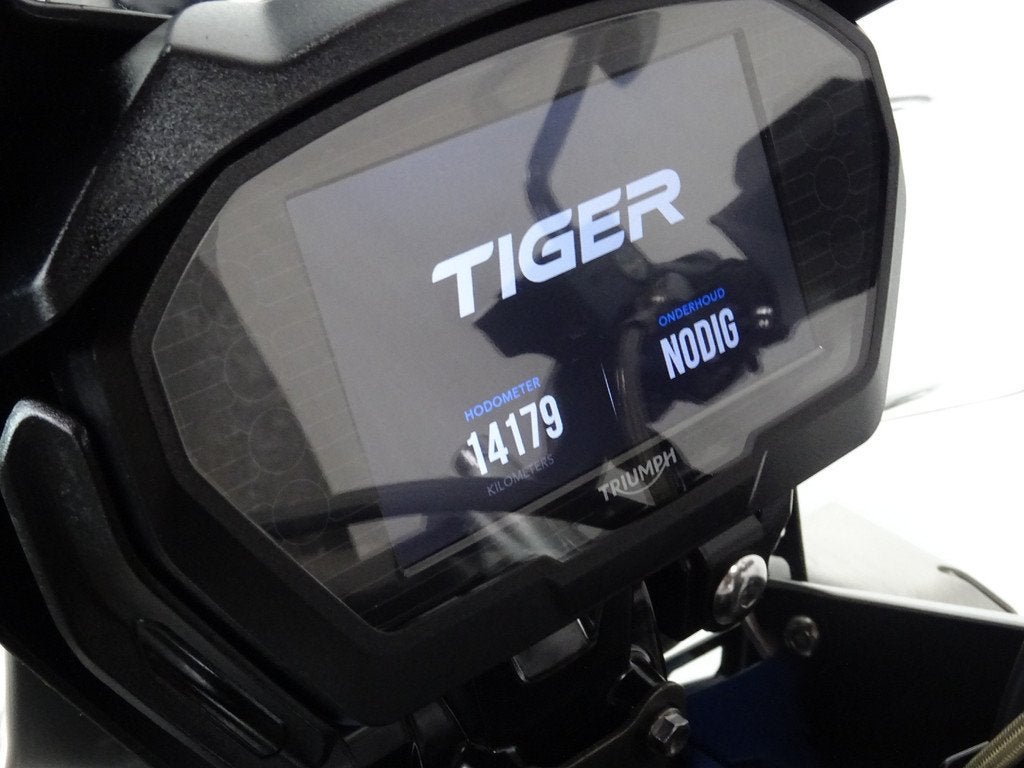Triumph Tiger 800 XRT, Motoren, Motoren | Triumph, Bedrijf, Handvatverwarming, Meer dan 35 kW, 800 cc