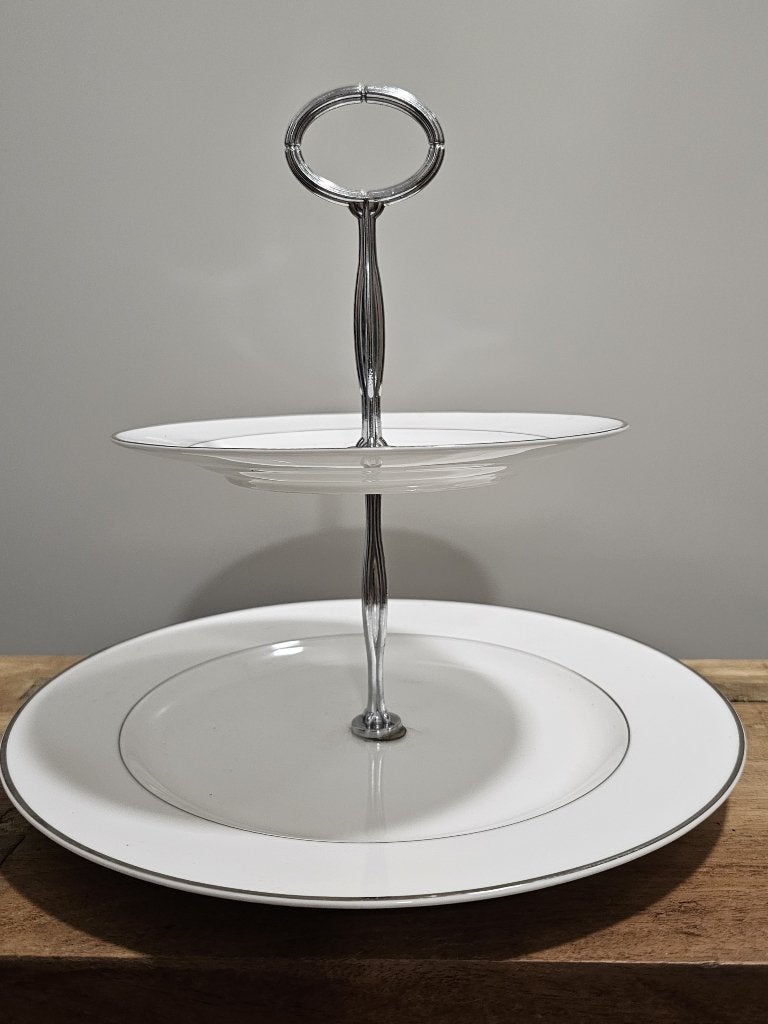 LEUKE WITTE ETAGÈRE, Gebruikt, Keramiek, Ophalen of Verzenden, Schaal of Schalen
