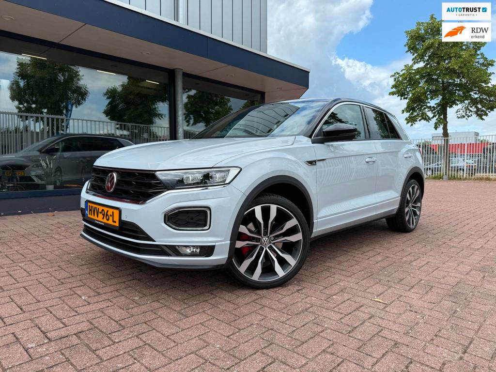 Volkswagen T-ROC 1.5 TSI | 2x R-Line | LED | ACC | Virtual, 4 cilinders, 150 pk, Wit, Bedrijf