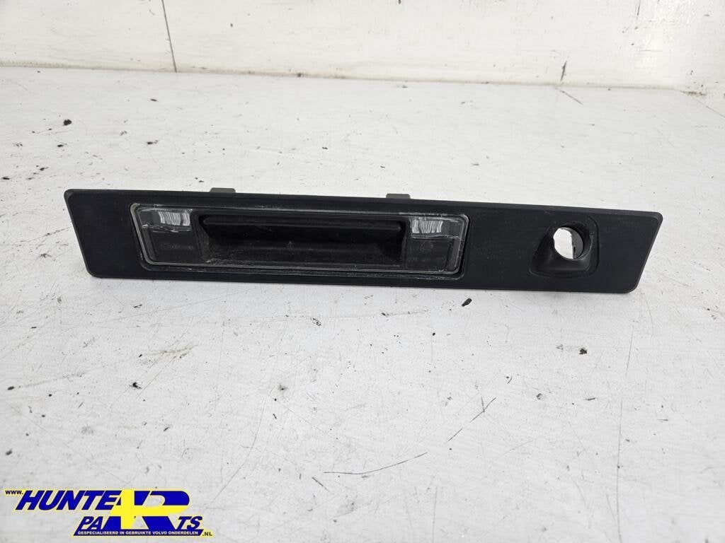 Handgreep achterklep zwart Volvo XC90 II ('14-'22) 31675543, Auto-onderdelen, Gebruikt, Ophalen of Verzenden, Volvo