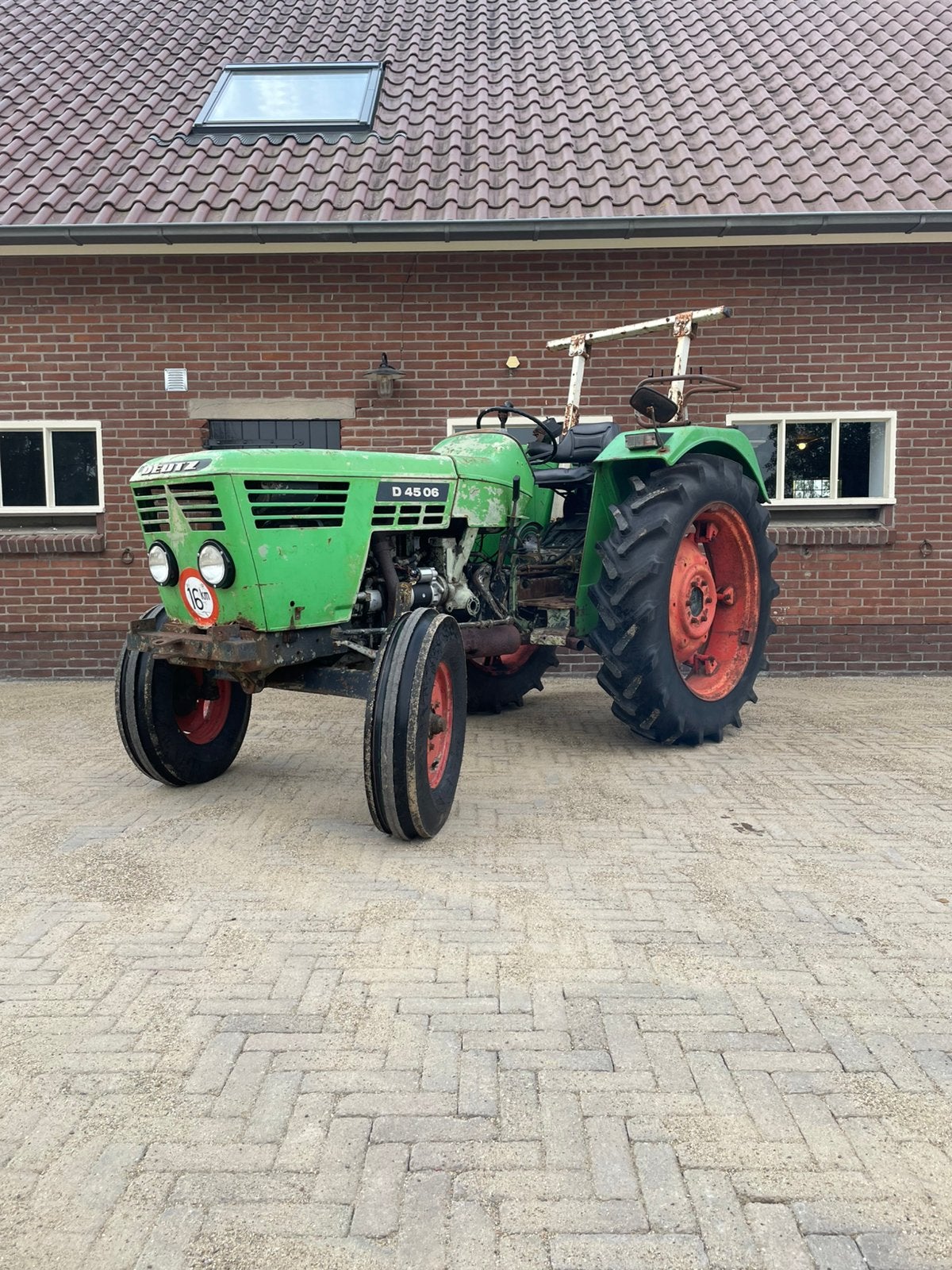 Deutz D4506, Ophalen