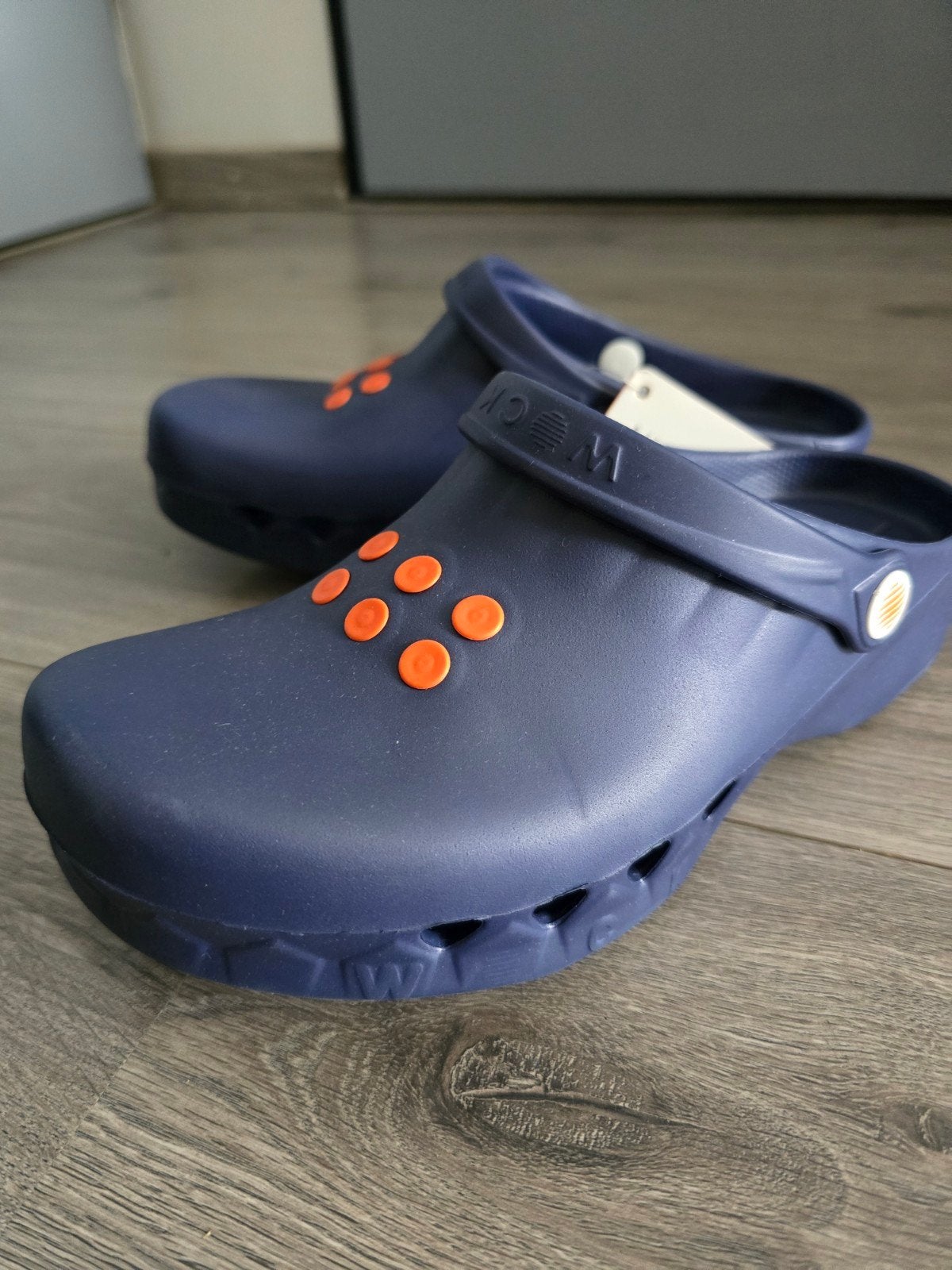 WOCK uniseks-volwassene NubeClogs, maat 37, Nieuw (Y12), Kleding | Dames, Ophalen of Verzenden, Nieuw