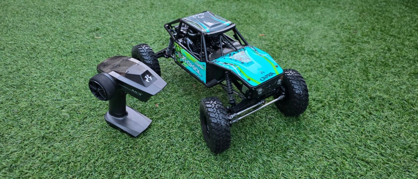 Axial Capra RC Crawler - Zo goed als nieuw, Hobby en Vrije tijd, Modelbouw | Radiografisch | Auto's, Auto offroad, Zo goed als nieuw