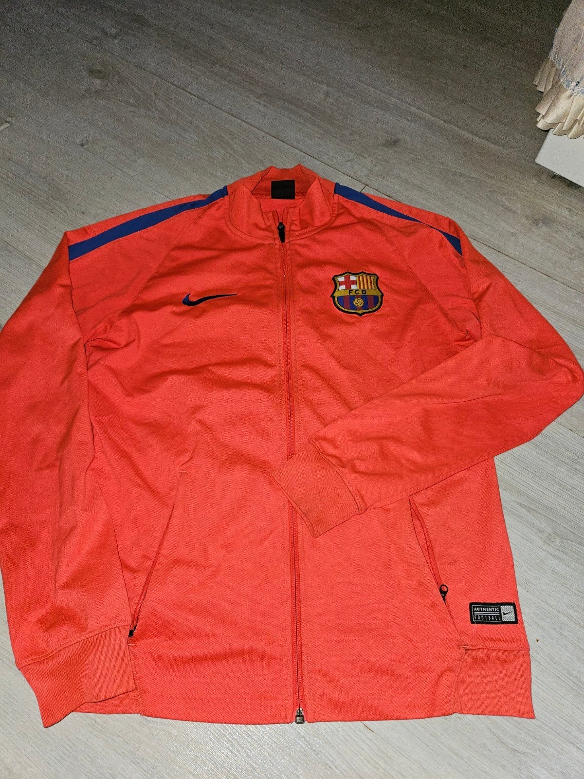 Nike FC Barcelona trainingsjasje orig mt M zgan, Maat 48/50 (M), Nike, Ophalen of Verzenden, Zo goed als nieuw