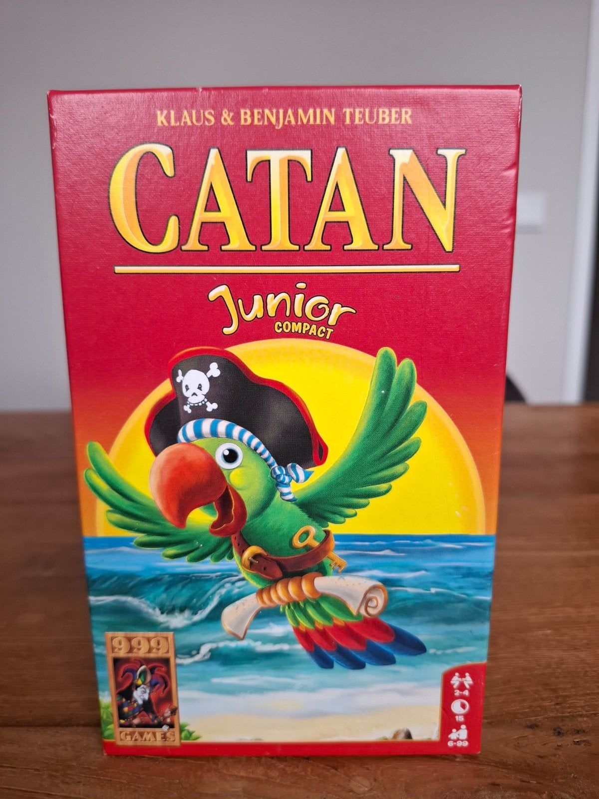 Catan Junior Compact - Nieuw bordspel, Nieuw, Ophalen of Verzenden, Een of twee spelers, 999 Games