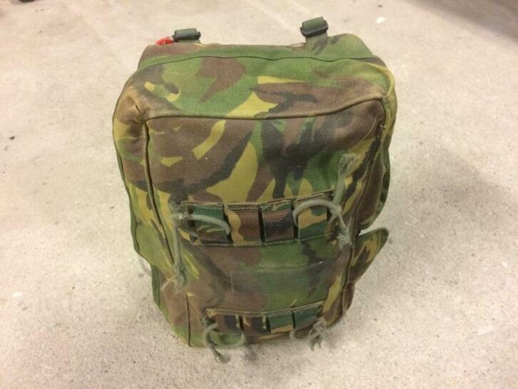 EHBO tas aanritsbaar aan grote set 38x20x10 cm, Verzamelen, Militaria | Algemeen, Nederland, Ophalen of Verzenden