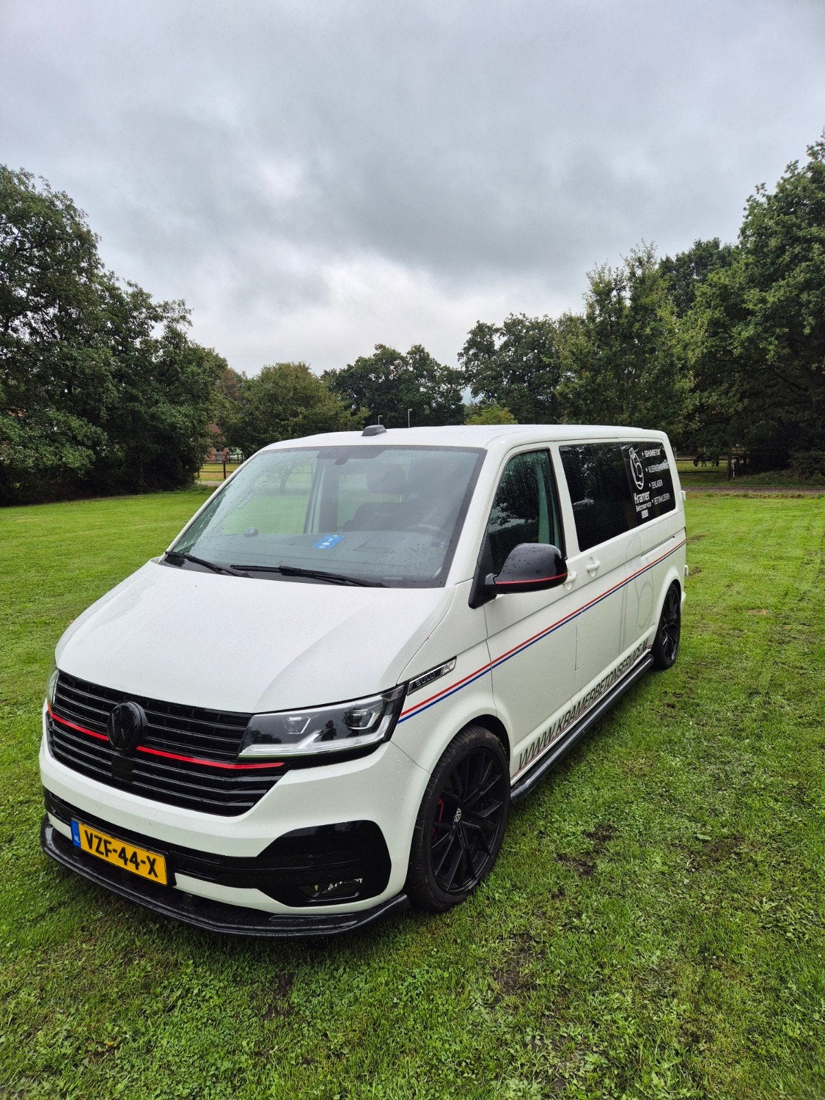 Volkswagen Transporter Bulli Gbdc 2.0 TDI 150pk L2h1, Auto's, 4 cilinders, Volkswagen, Wit, Origineel Nederlands