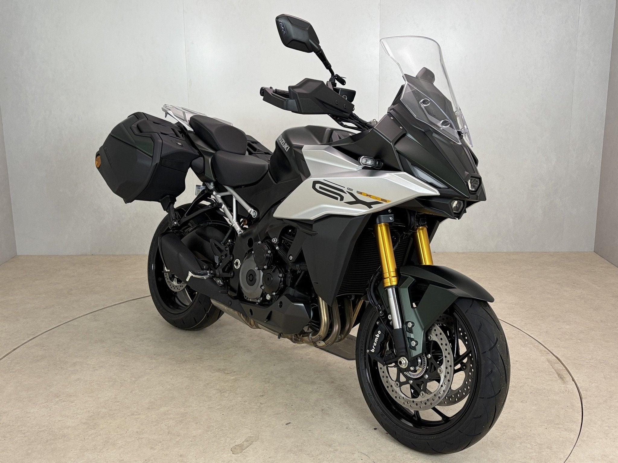 Suzuki GSX-S 1000GX (bj 2026), Motoren, Motoren | Suzuki, Suzuki B.V. Nimag, Lange Dreef 12
4131 NH  VIANEN, Bedrijf, Klantenservice@suzuki.nl