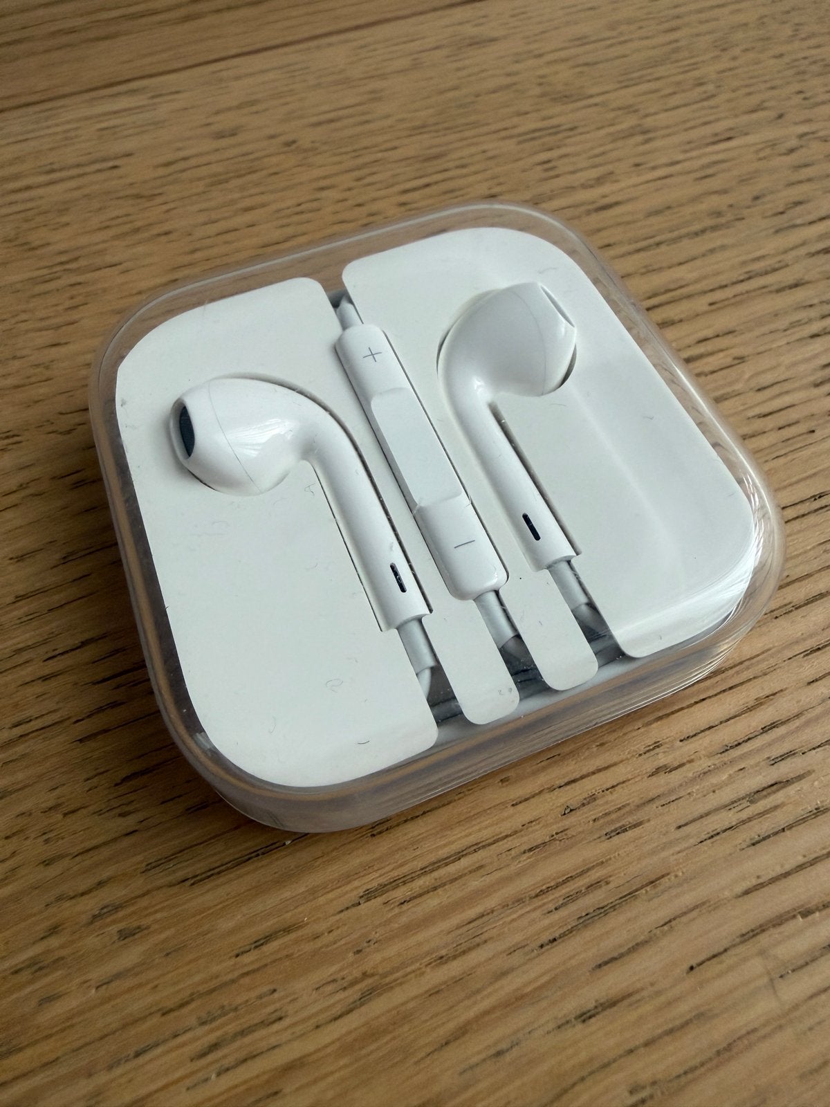 Originele Apple EarPods met mini jack en microfoon, Ophalen of Verzenden, Gebruikt, Over oor (circumaural), Overige merken