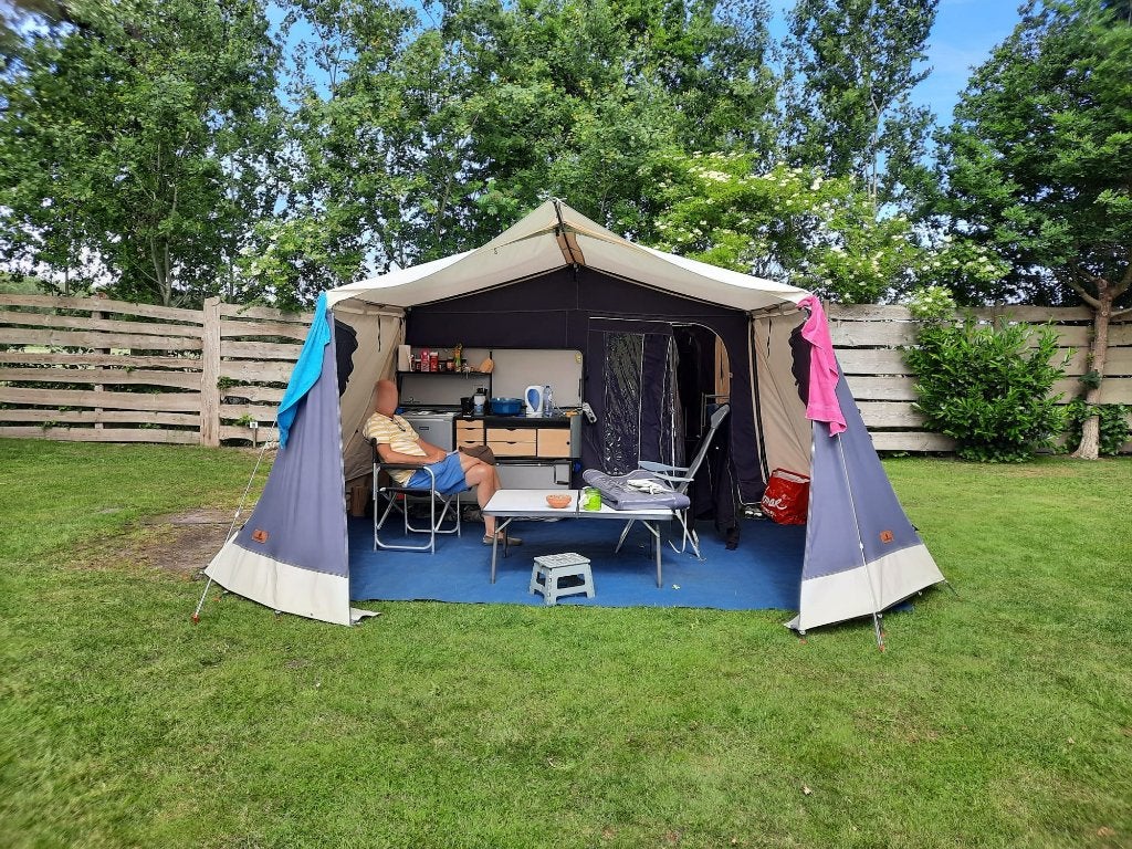 Vouwwagen Combi Camp Country Xclusive 2021 Grey edition, Ophalen, Combi-Camp, Tot en met 2, Aanwezig