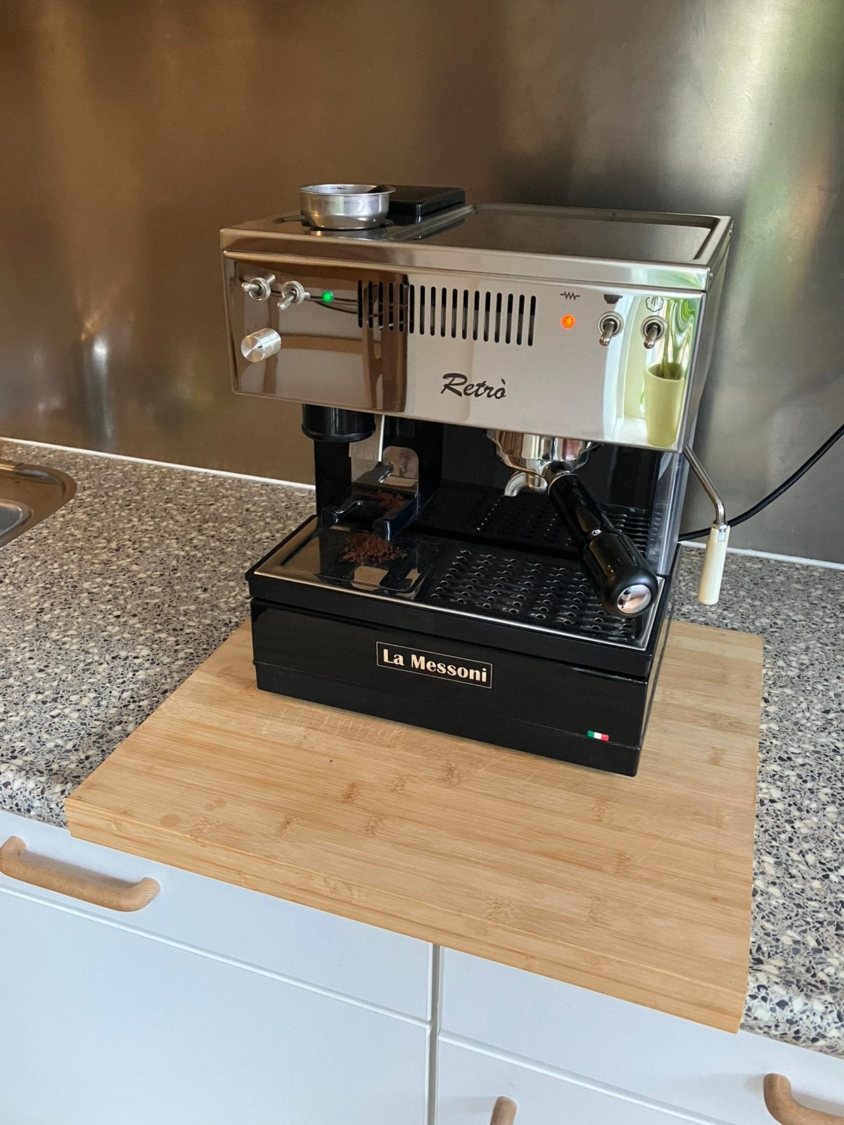 La Messoni 835 retro, Witgoed en Apparatuur, Ophalen, Espresso apparaat, Zo goed als nieuw, 2 tot 4 kopjes