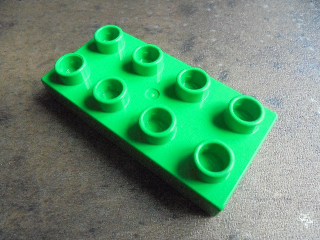 Lego Duplo Plate 2x4x0,5 (zie foto's) 60, Ophalen of Verzenden, Gebruikt, Losse stenen, Duplo