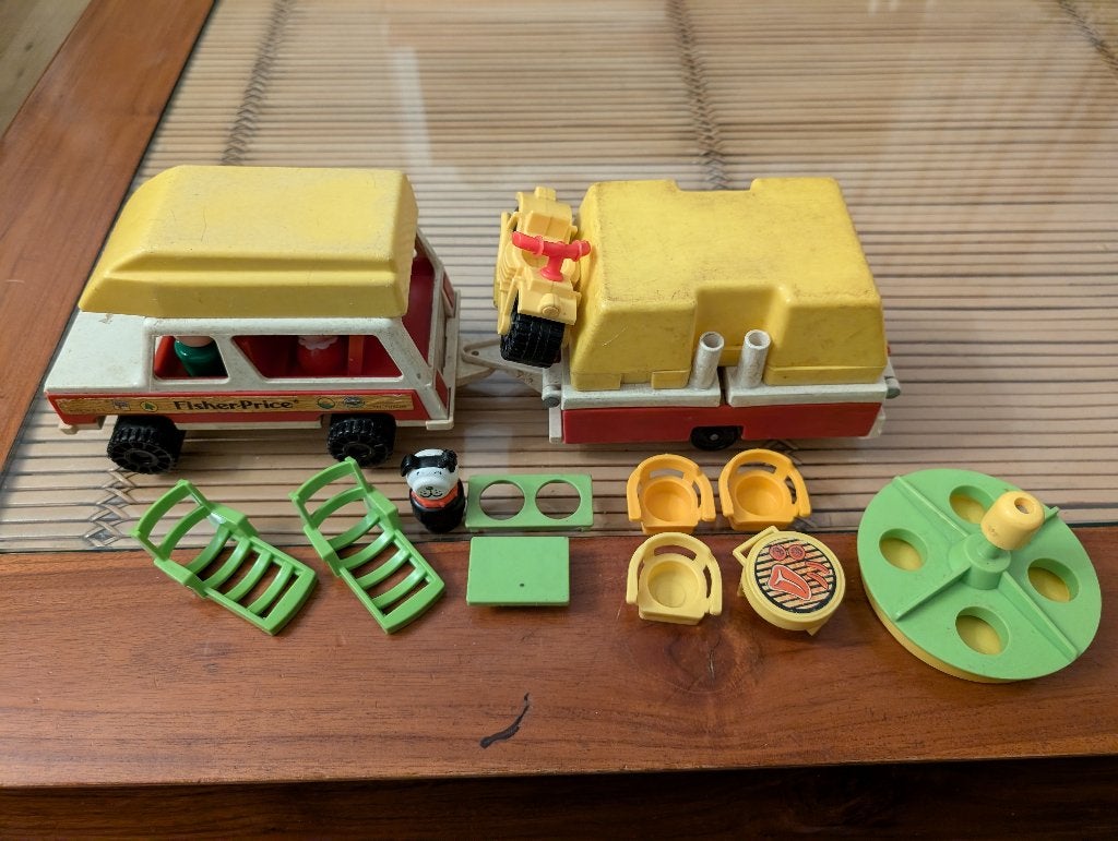 Fisher Price auto met vouwwagen en boot vintage, Ophalen of Verzenden, Gebruikt, Speelset