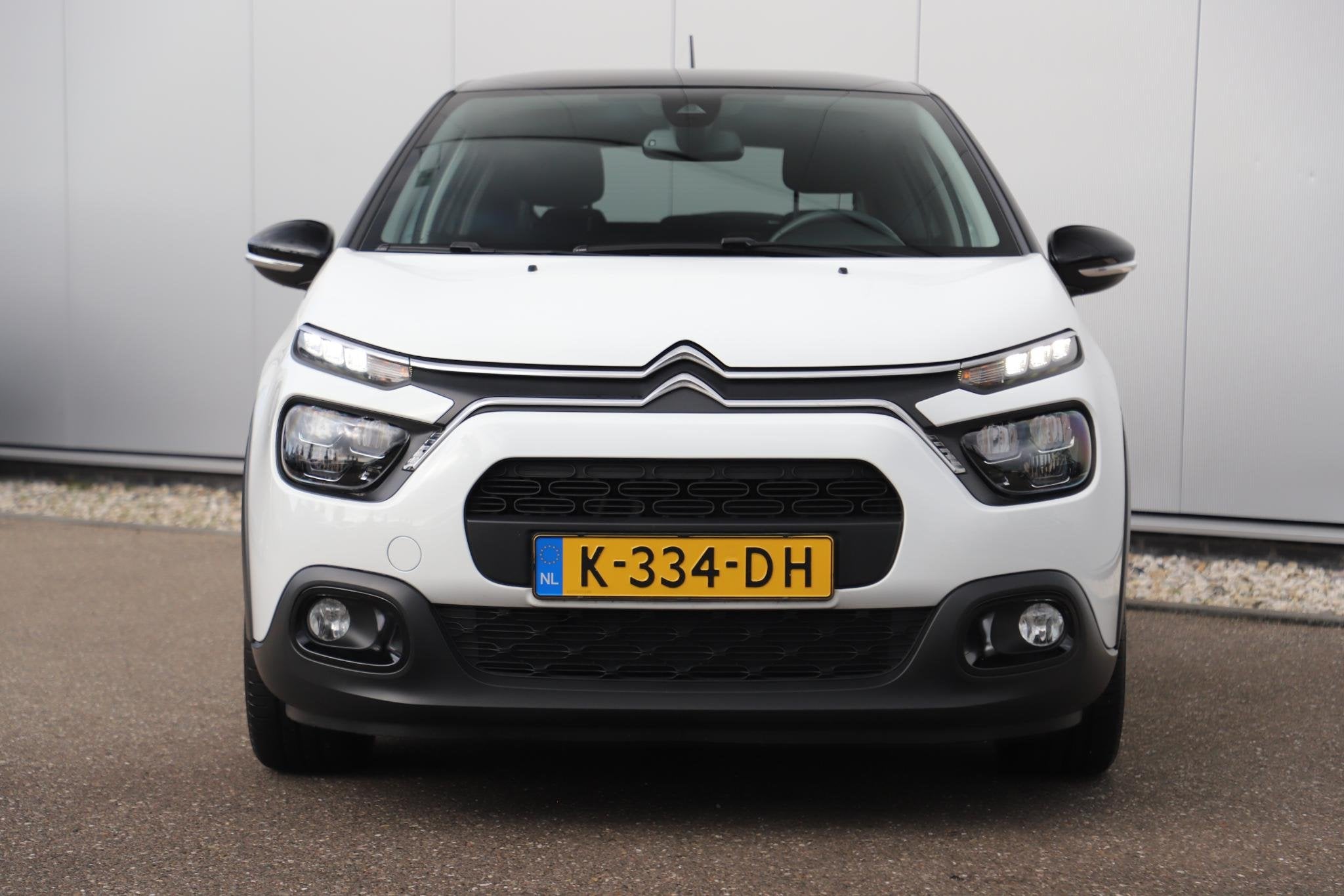 Citroen C3 1.2 PureTech Feel Navigatie Carplay Android Clima, Voorwielaandrijving, 83 pk, Euro 6, 1199 cc