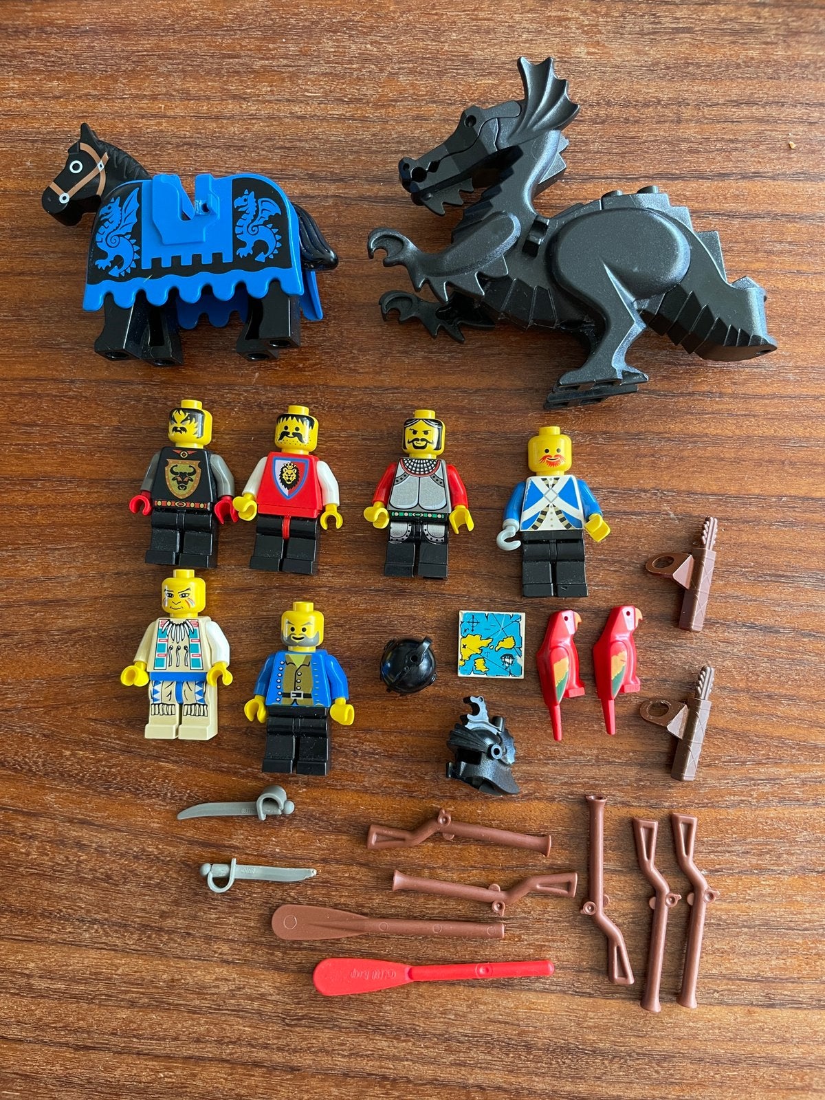 Lego minifiguren oa ridders draak paard, Ophalen of Verzenden, Gebruikt, Lego