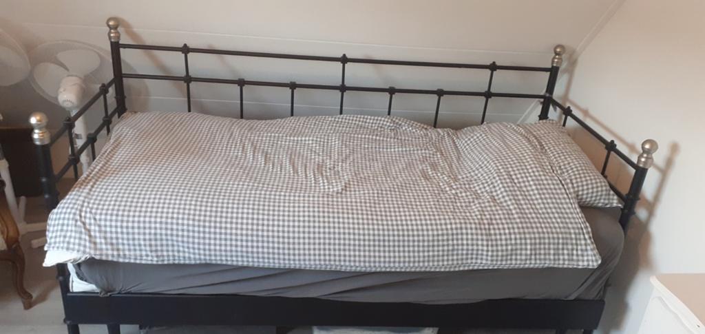 Slaapbank
Ikea Svelvik
80x200, Huis en Inrichting, Slaapkamer | Bedden, Ophalen, Verstelbaar, Zwart, Tweepersoons