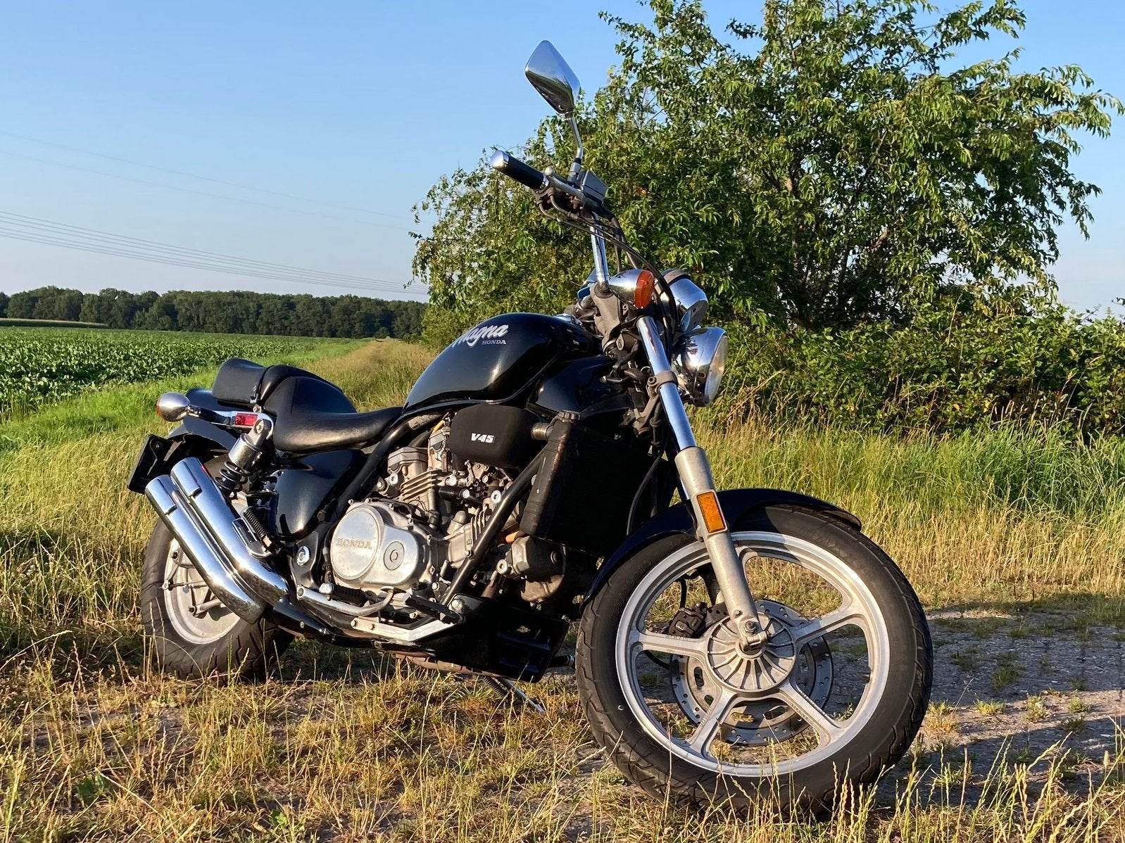 Honda VF 750 C Super Magna 1988, Cardan-aandrijving, 4 cilinders, Particulier, Meer dan 35 kW