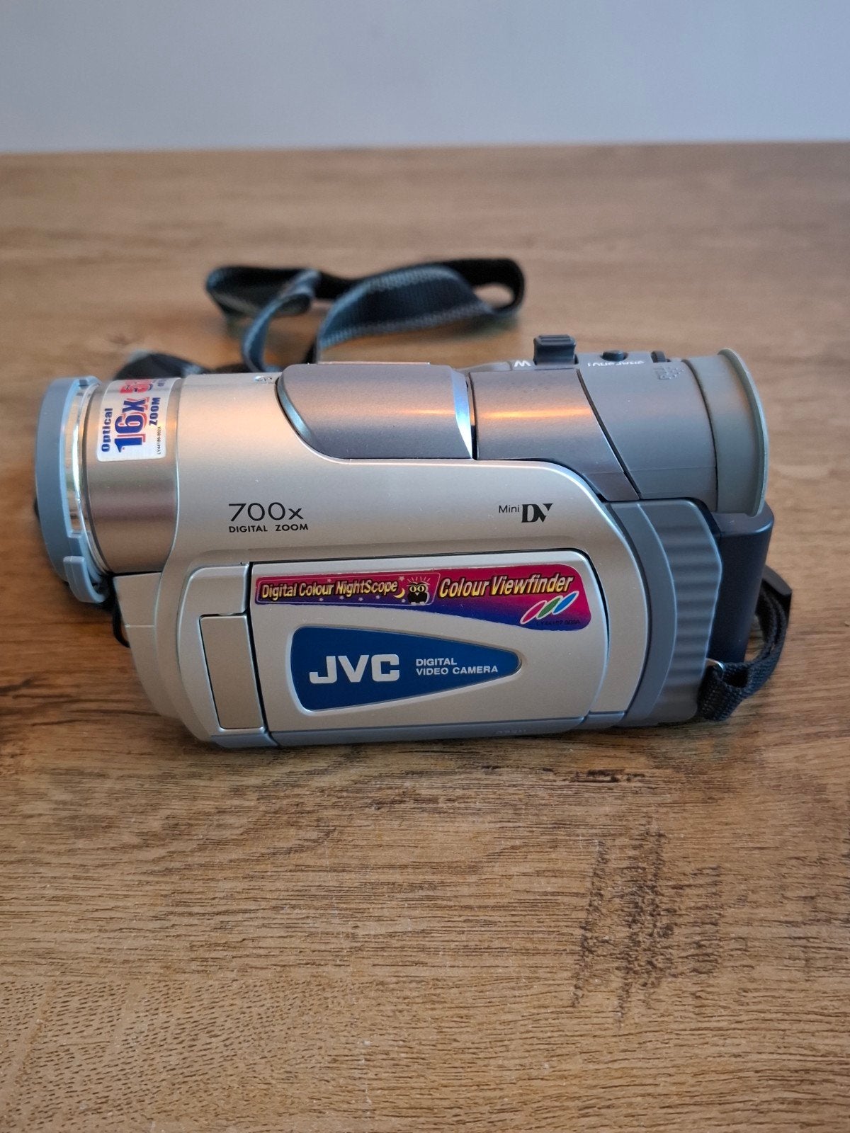 JVC GR-D21 Mini DV Digital Camcorder - Zo goed als nieuw, Mini dv, JVC, Zo goed als nieuw, Camera