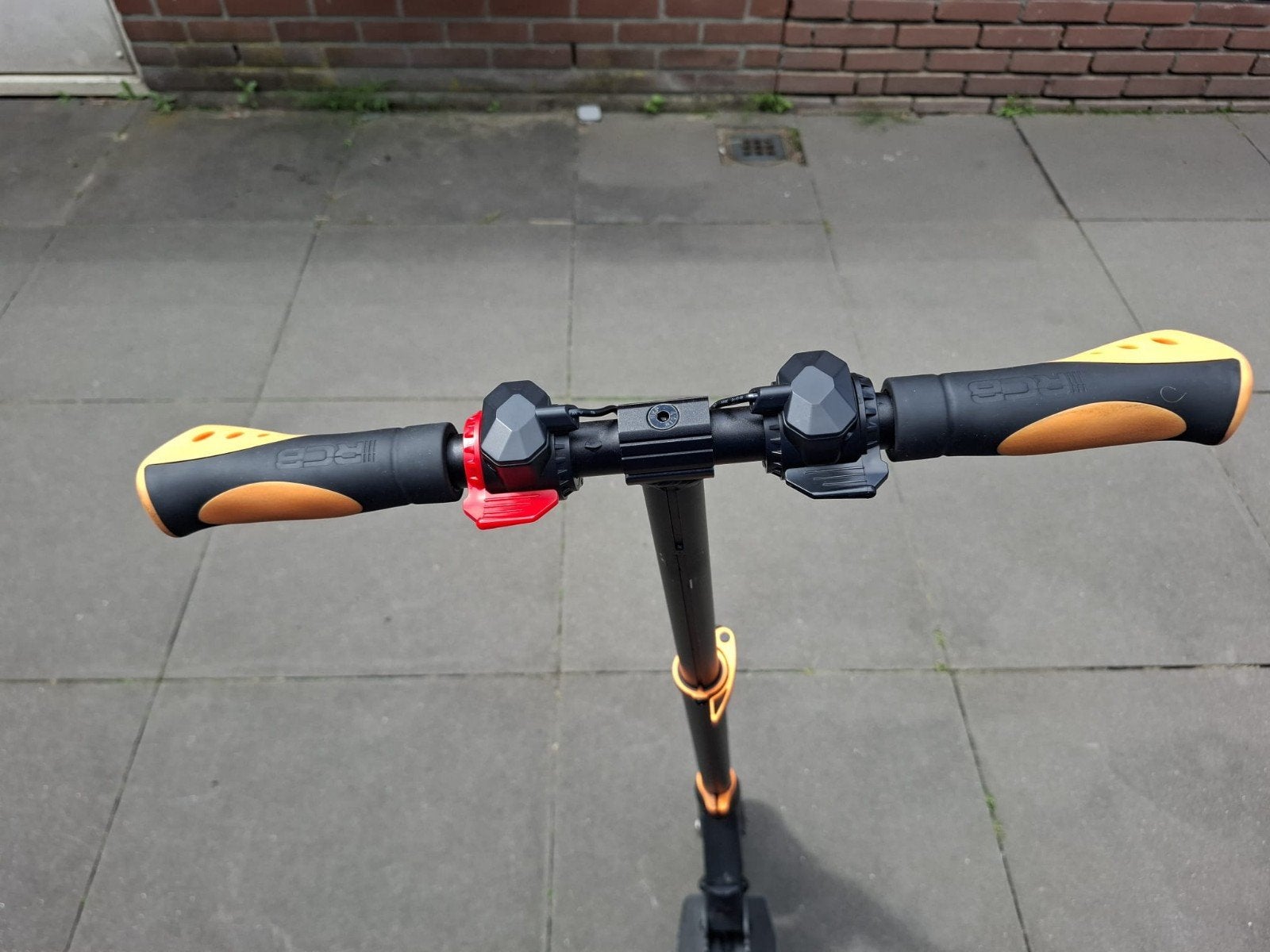 RCB Rockourlife Elektrische Step - Zwart/Oranje, Fietsen en Brommers, Steps, Ophalen of Verzenden, Gebruikt, Elektrische step (E-scooter)