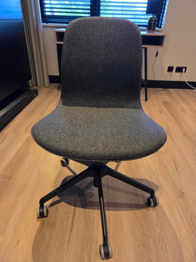 Ikea LÅNGFJÄLL Bureaustoel, Huis en Inrichting, Ophalen, Zo goed als nieuw, Grijs, Bureaustoel