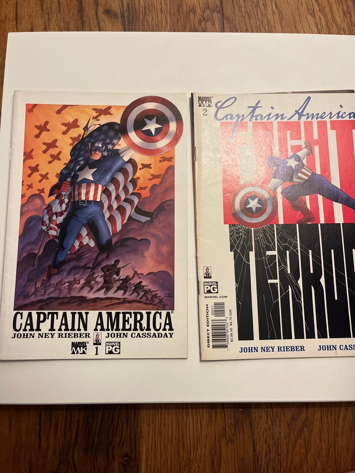 Captain America: Twee Stripboeken (Deel 1 & 2), Meerdere stripboeken, Ophalen of Verzenden, Zo goed als nieuw