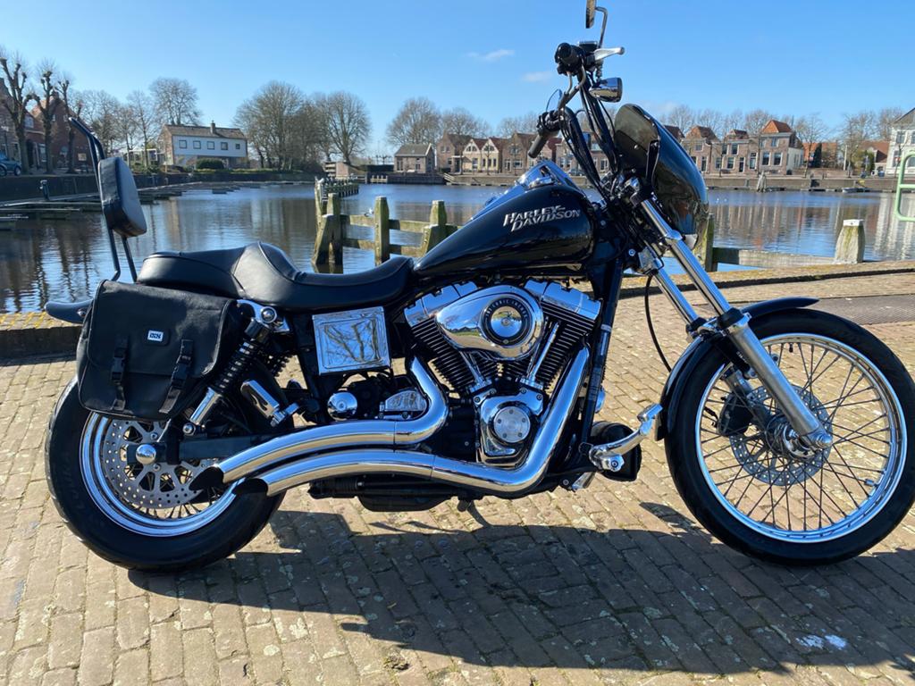 Harley-Davidson Dyna Wide Glide FXDWG 2004, Sportuitlaat, 2 cilinders, Gebruikt, Particulier