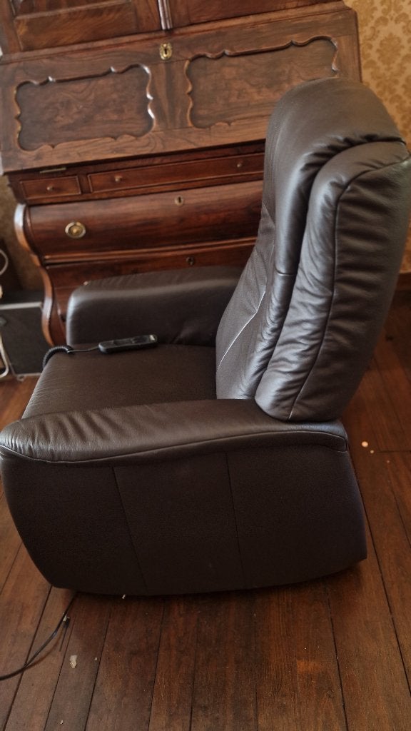 Elektrische relax en sta-opfauteuil stoel, Huis en Inrichting, Fauteuils, Ophalen, Zo goed als nieuw, Modern, 50 tot 75 cm