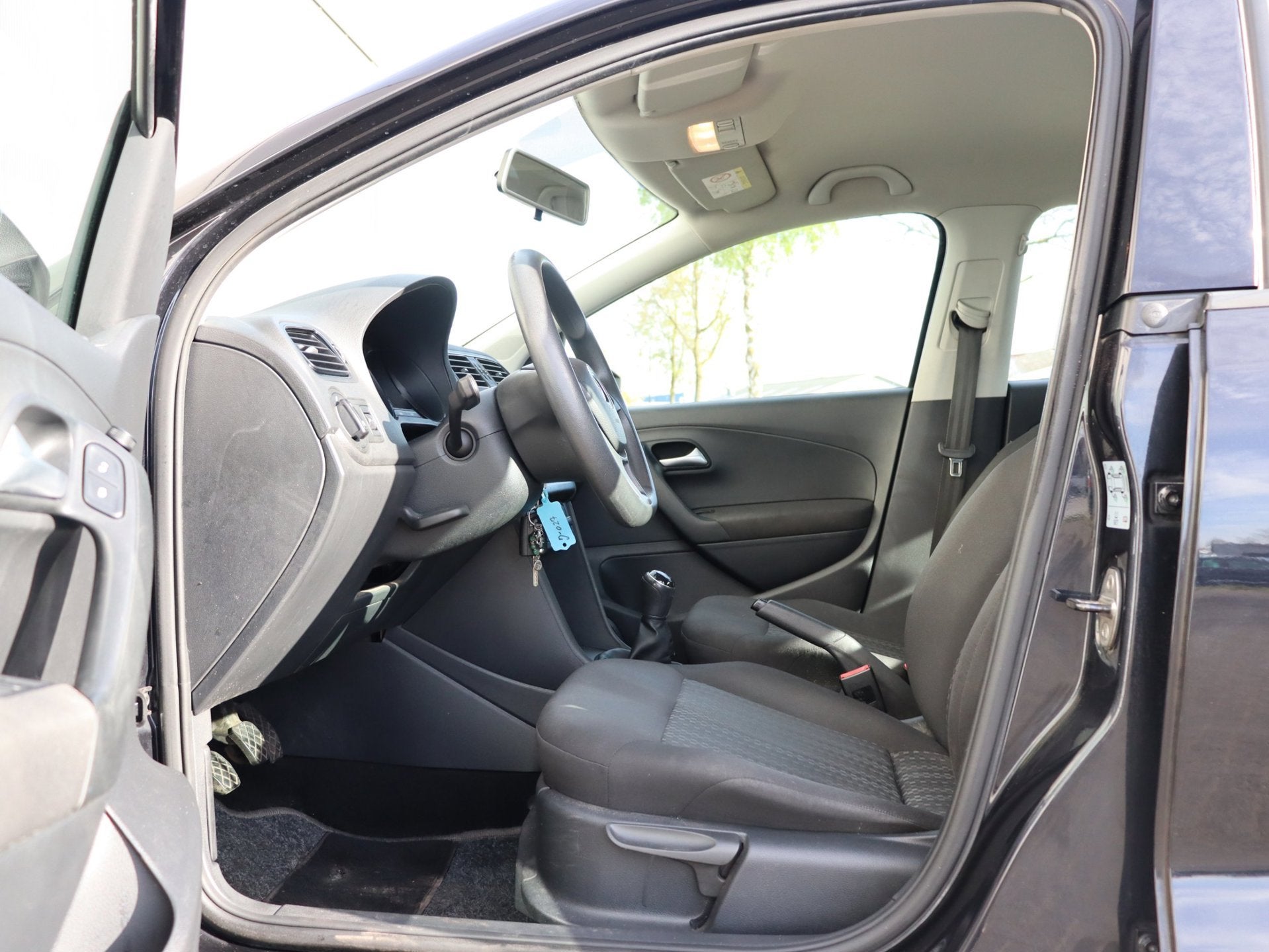 Foto 9 van Volkswagen Polo 1.0 airco 4-deurs *149.000km*
