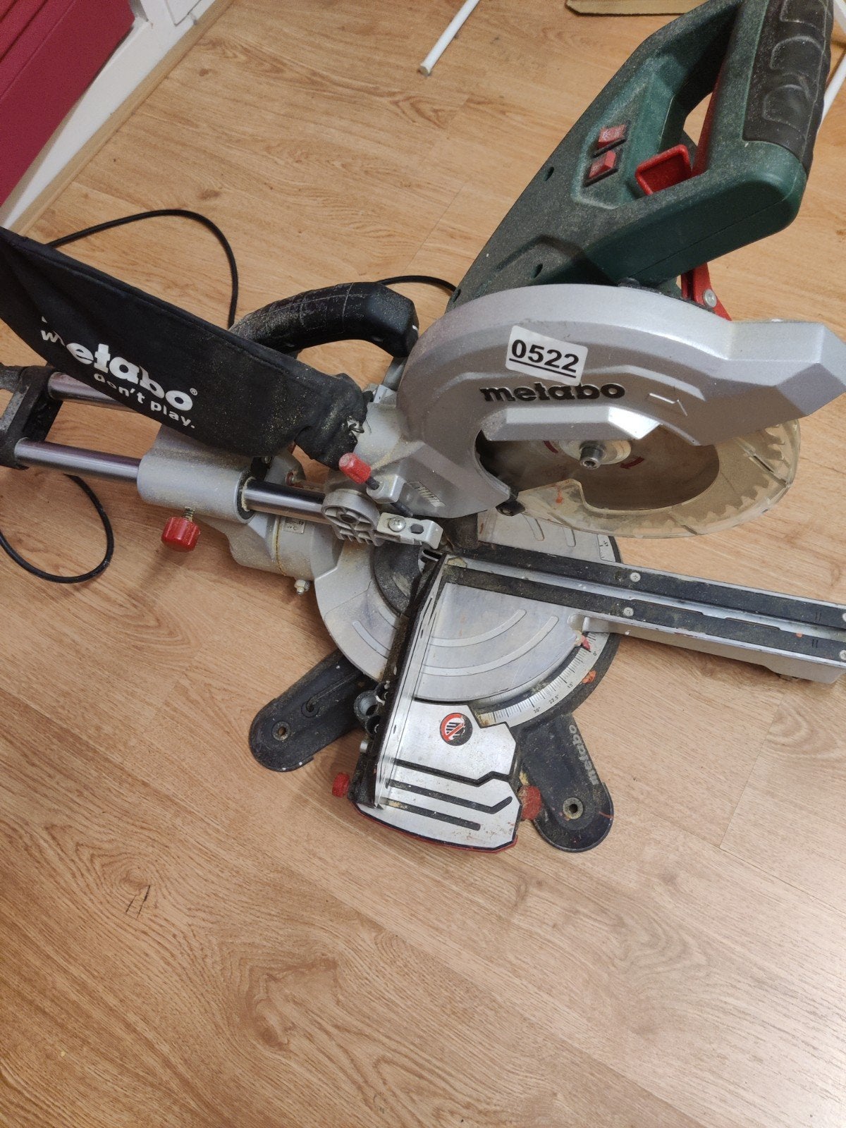 Metabo KGS 216 M afkortzaag met 7 zaagbladen, Ophalen, Gebruikt
