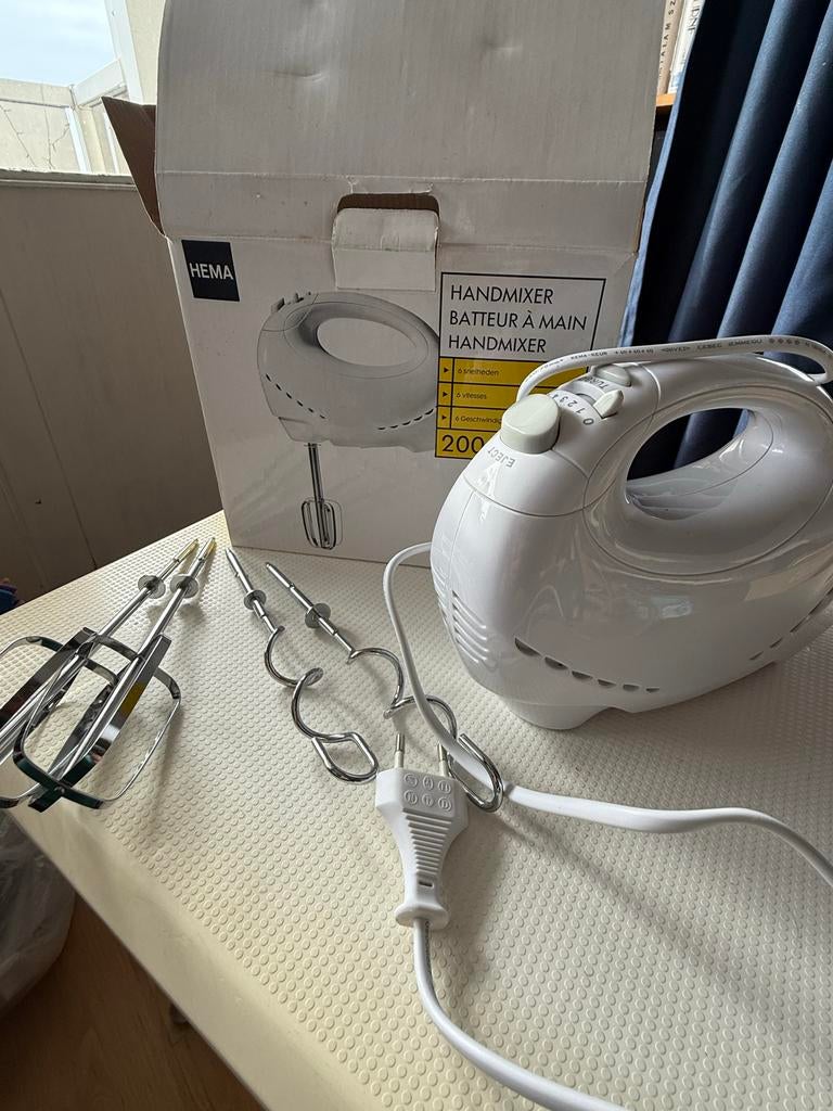 Hema handmixer met 5 snelheden, Witgoed en Apparatuur, Keukenmixers, Ophalen of Verzenden, Gebruikt, 3 snelheden of meer