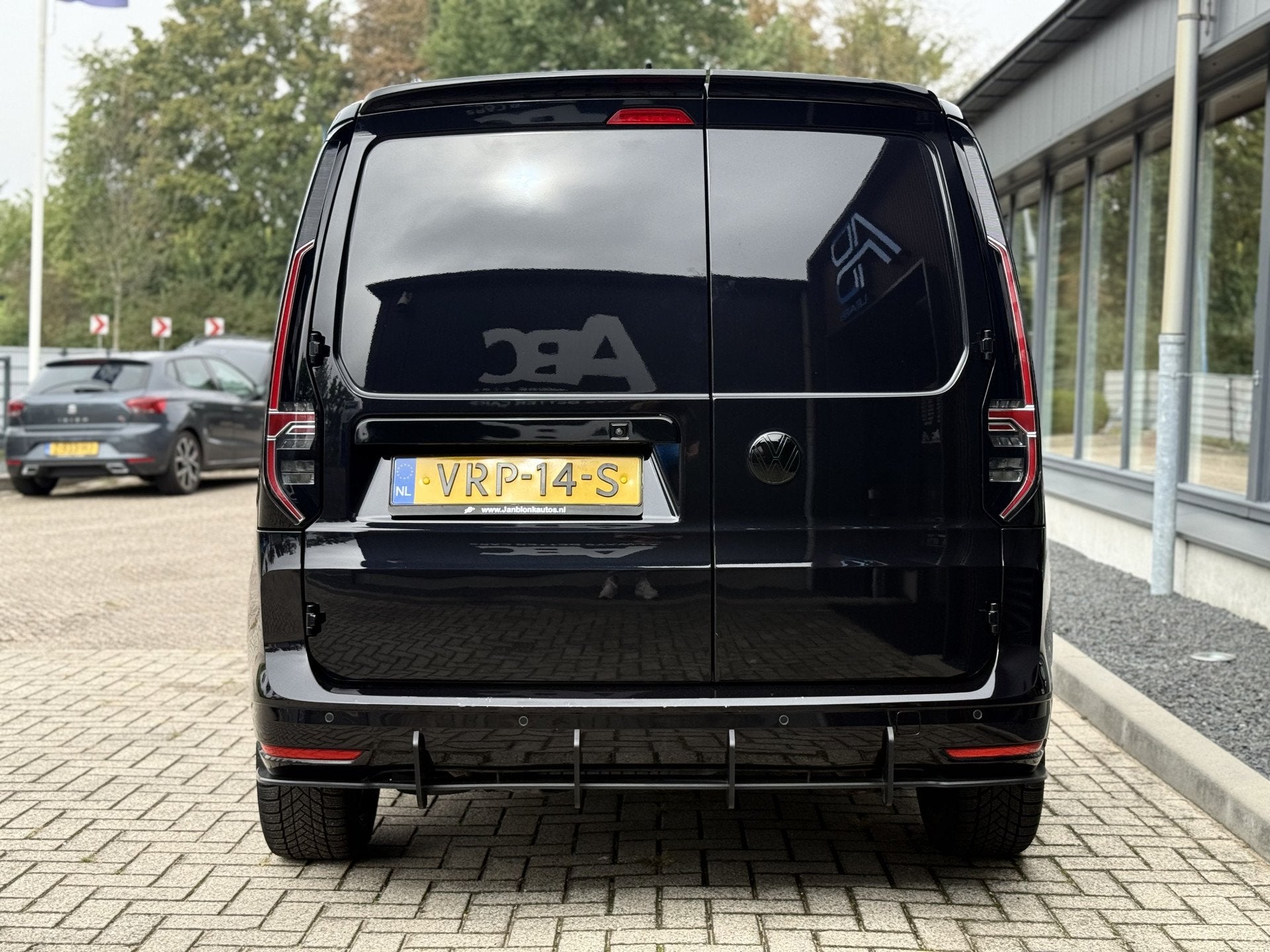 Volkswagen Caddy Cargo 2.0 TDI 75 Edition Camera Leder, Dealer onderhouden, Automatische klimaatregeling, Gebruikt, 4 cilinders
