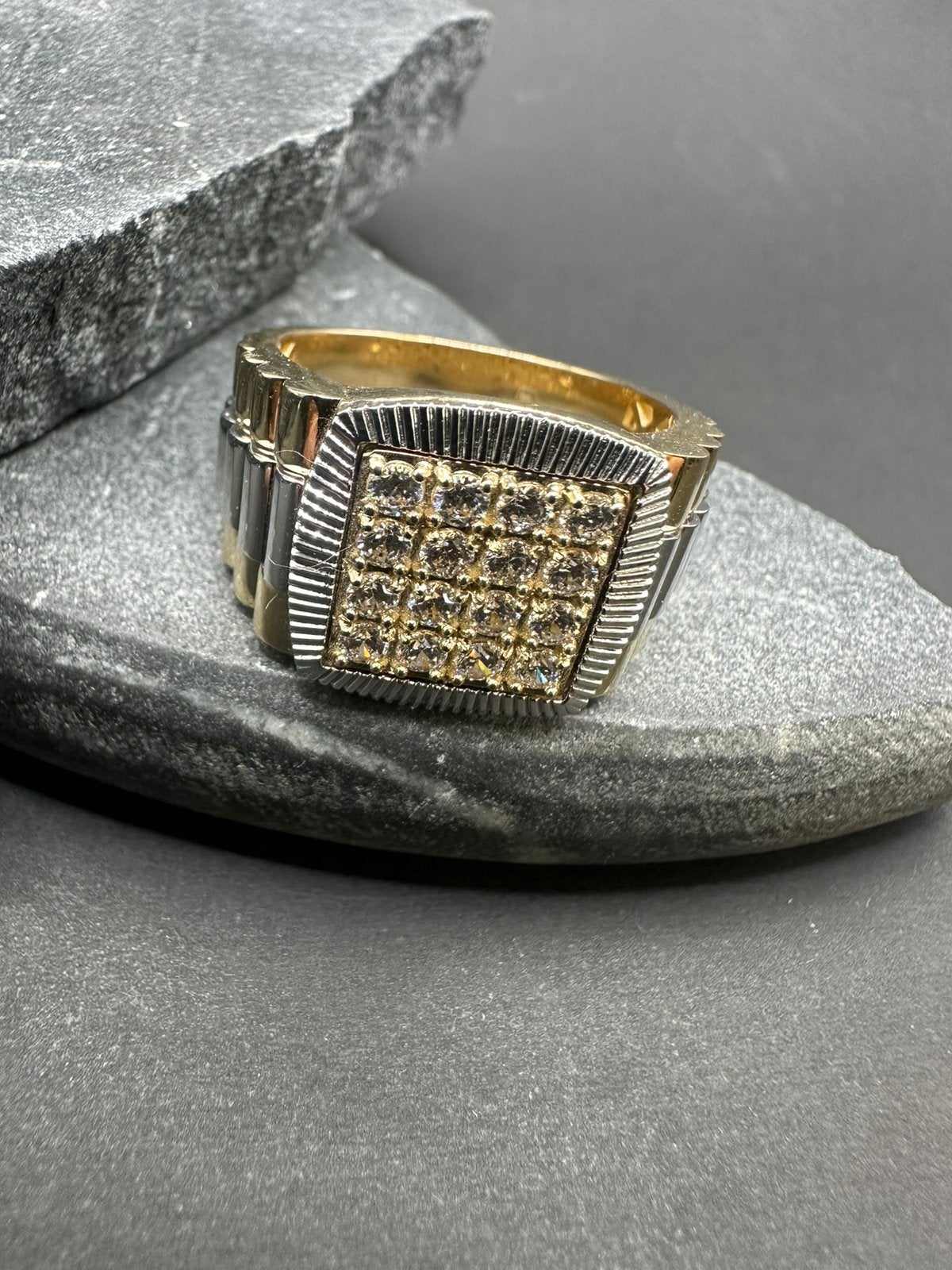 14k zegelring met witgoud en zarkonia, Sieraden, Tassen en Uiterlijk, Wit, Heer, Nieuw, Ophalen of Verzenden