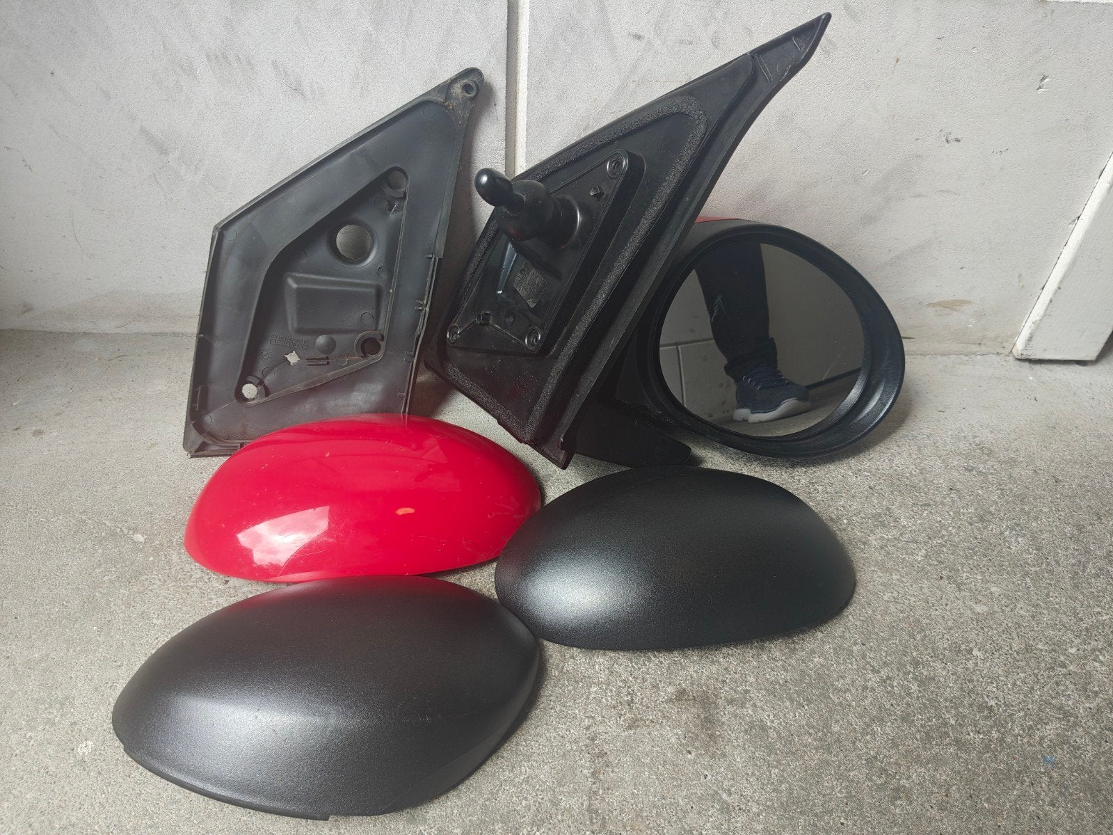 Buitenspiegel Rechts met kappen voor de Aygo B1 /C1 /107, Ophalen of Verzenden, Gebruikt, Fiat