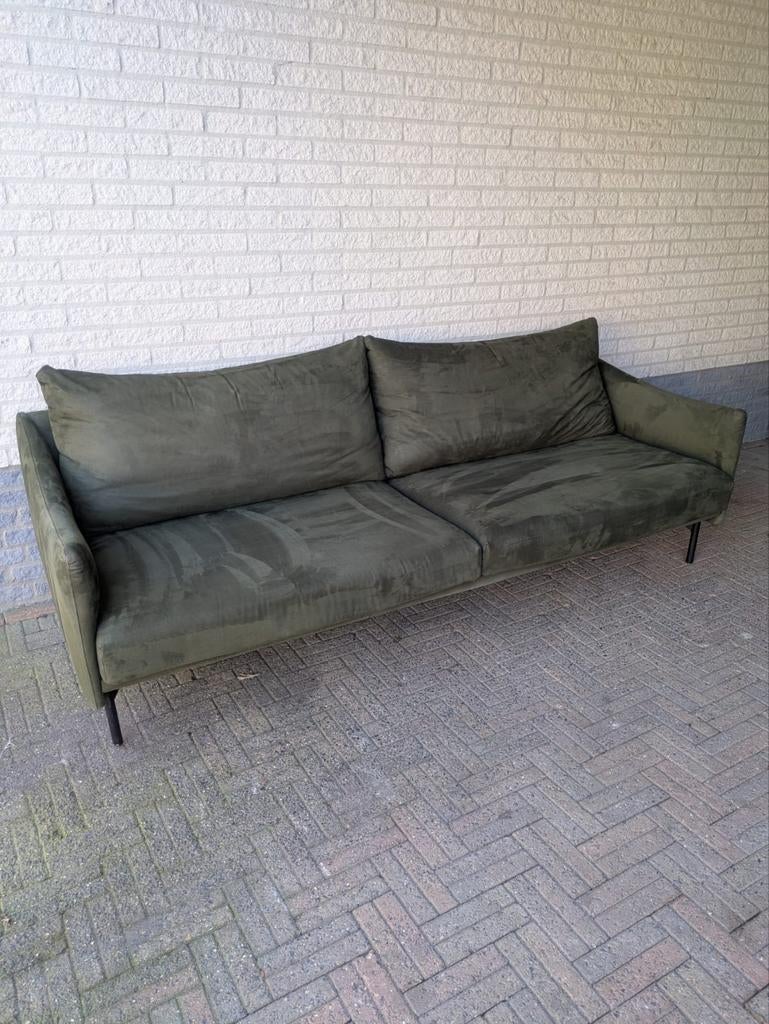 Te koop: 2 1/2 zits bank. Groene stof., Huis en Inrichting, Banken | Bankstellen, Ophalen, Gebruikt, Overige maten, 75 tot 100 cm
