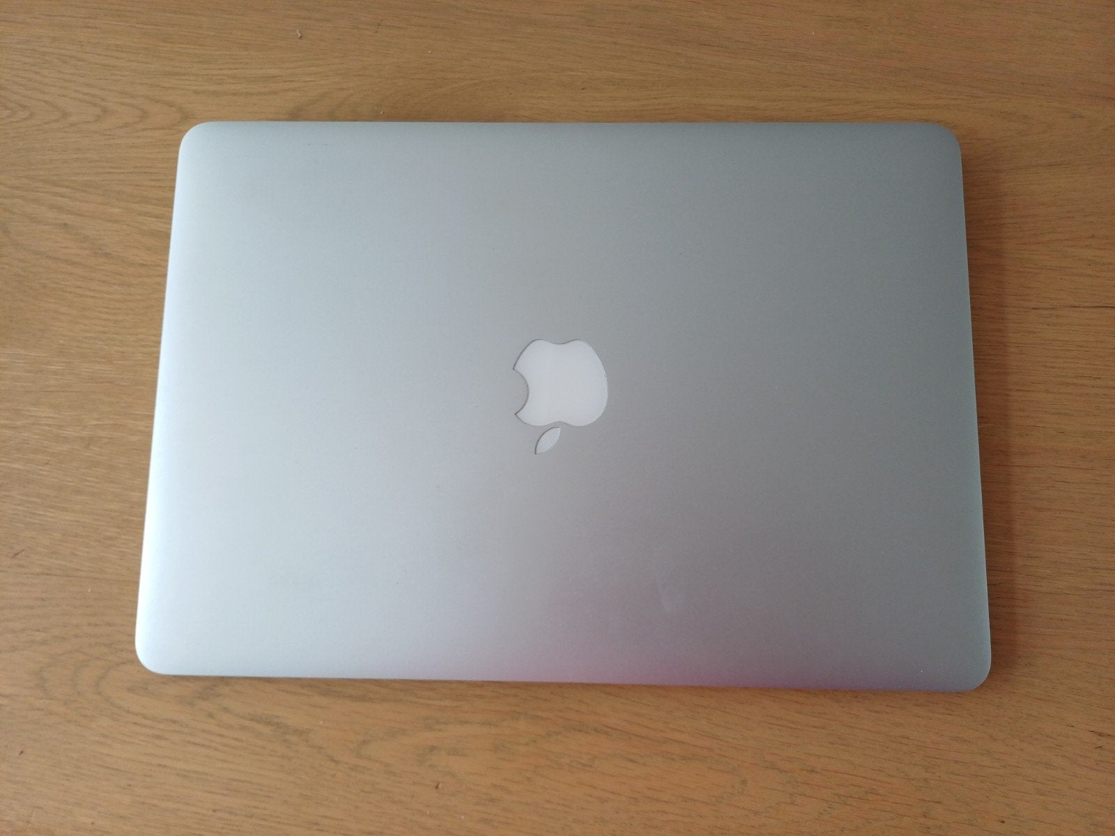 Apple MacBook Air 2015 met macOS Catalina + oplader, Gebruikt, 13 inch, Minder dan 2 Ghz, Ophalen of Verzenden