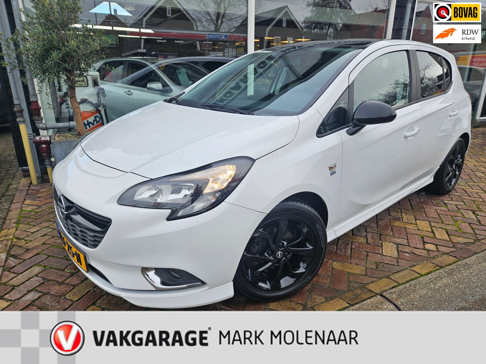 Opel Corsa 1.4 Opc-Line,stuur/stoelverwarming!leuke auto, Voorwielaandrijving, 1063 kg, Gebruikt, 4 cilinders