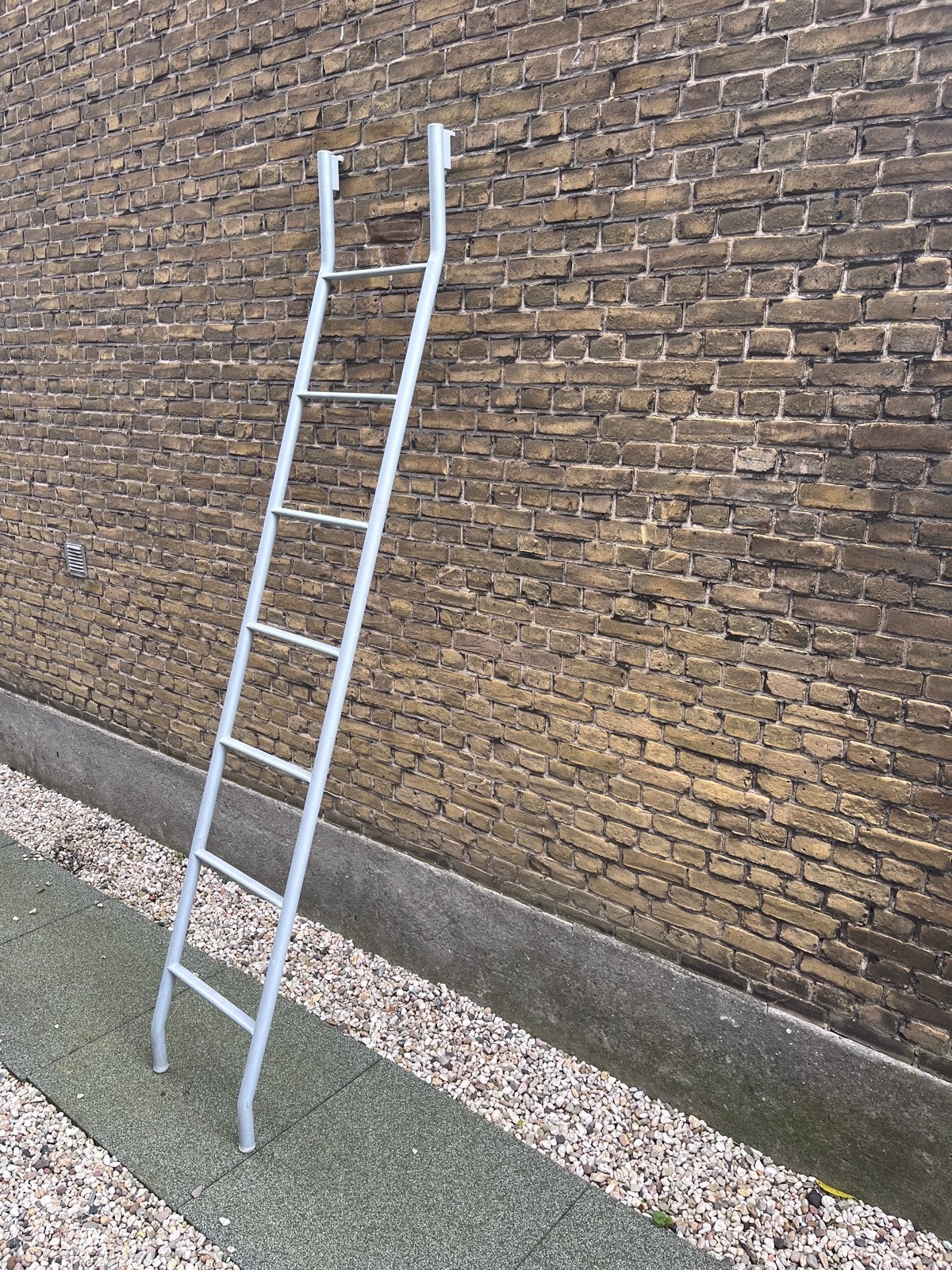 Metalen ladder voor (Bestå) boekenkast, hoogslaper, etc -205, Doe-het-zelf en Verbouw, Ophalen, Gebruikt, Ladder, 2 tot 4 meter