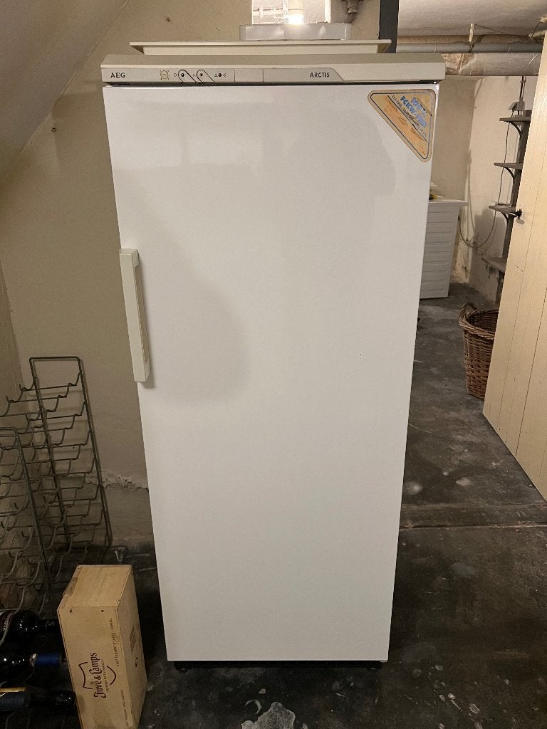 Vrieskast AEG Arctic, Gebruikt, 140 tot 160 cm, Ophalen, Vrieskast