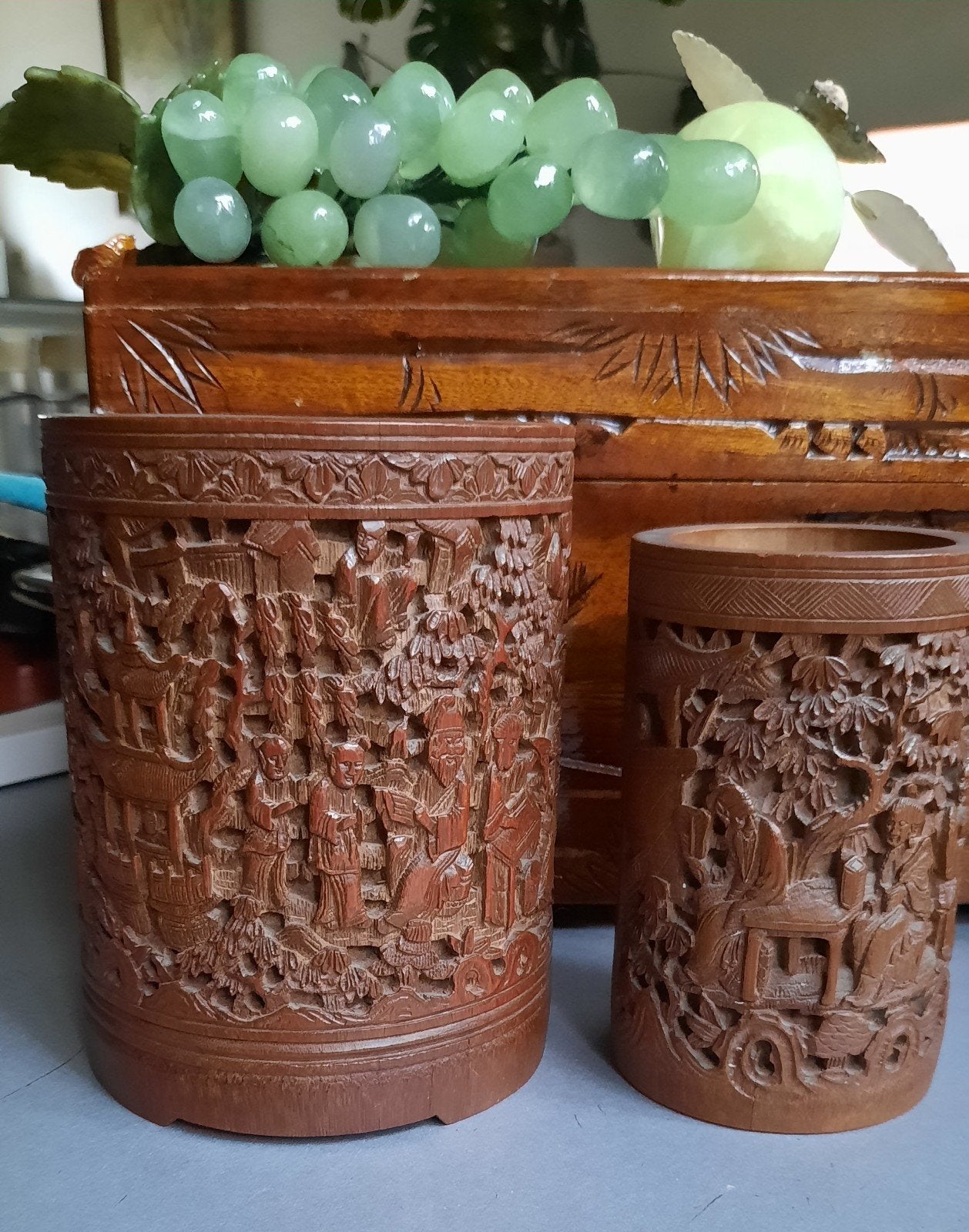 Twee antieke chinese bitongs of penselen bekers van bamboe, Ophalen of Verzenden