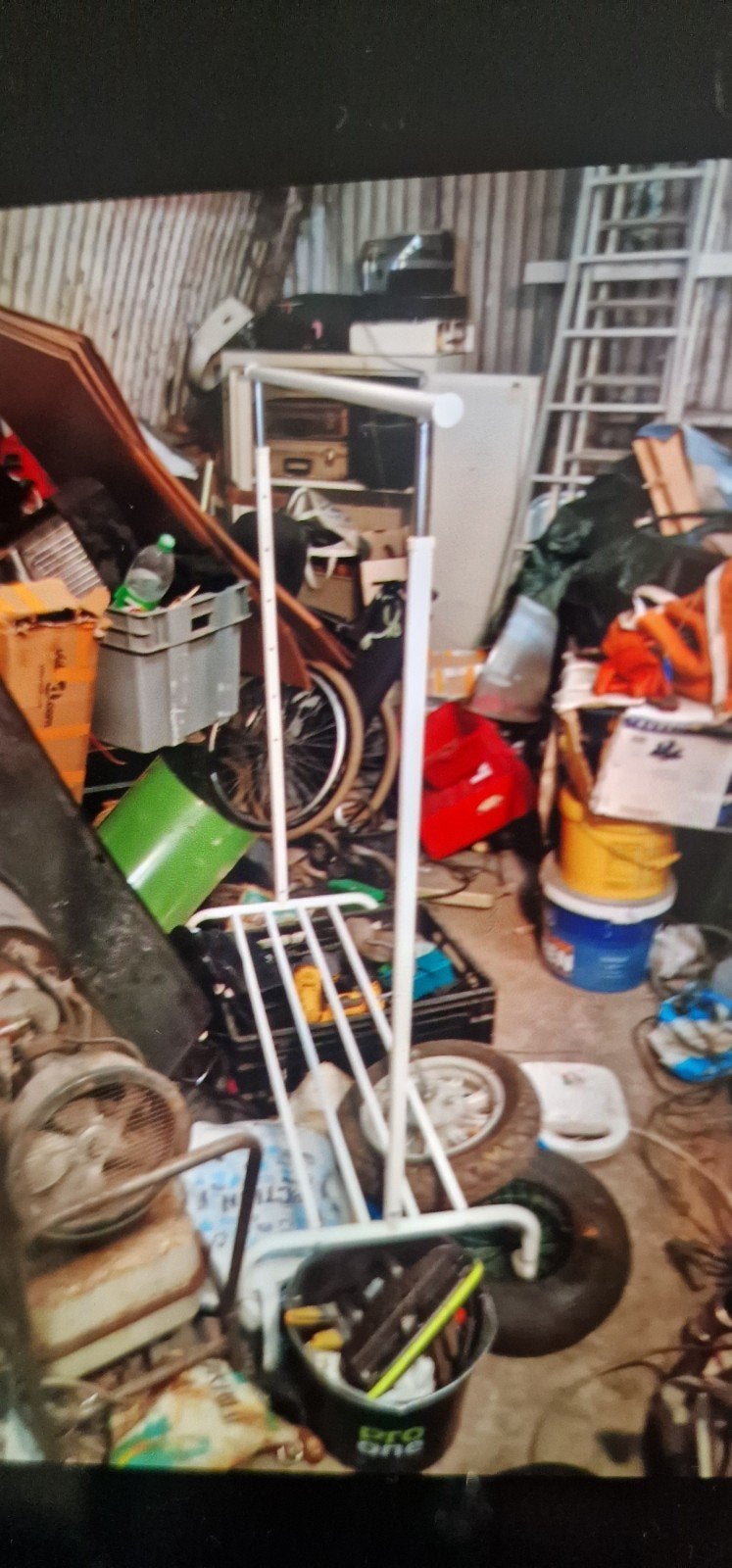 kleding rek, Ophalen