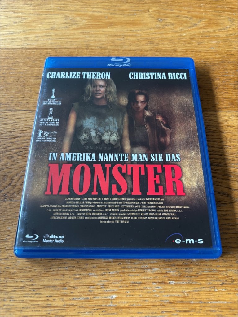 Blu-ray Monster - N-NLO, Gebruikt, Film, Duits, Ophalen of Verzenden