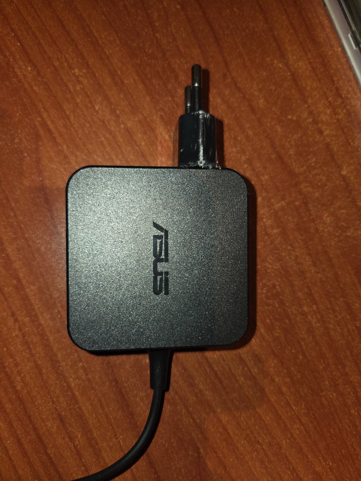 Originele Asus laptopvoeding - 19V 2.37A (45W), Computers en Software, Laptop-opladers, Ophalen of Verzenden, Gebruikt, Asus