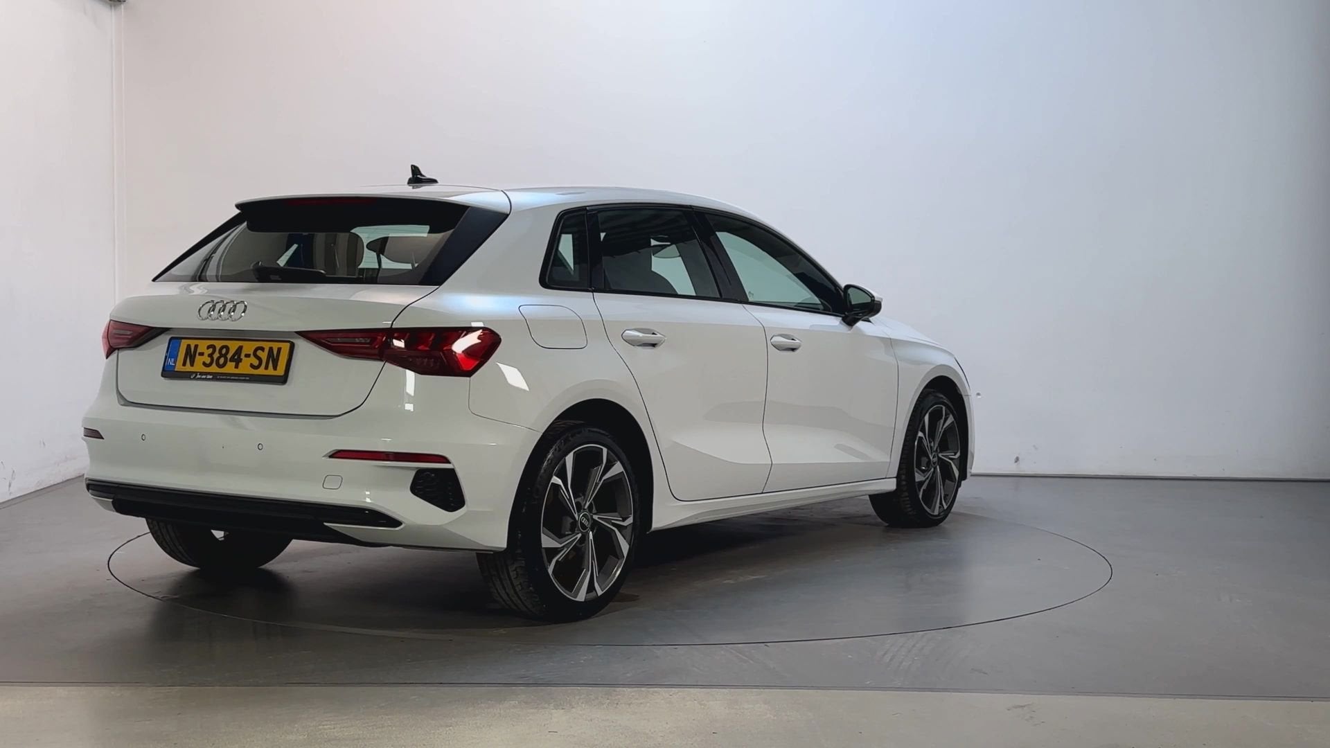 Audi A3 Sportback 30 TFSI Advanced Edition Virtual Cockpit A, Dealer onderhouden, Stof, Gebruikt, Met garantie (alle)