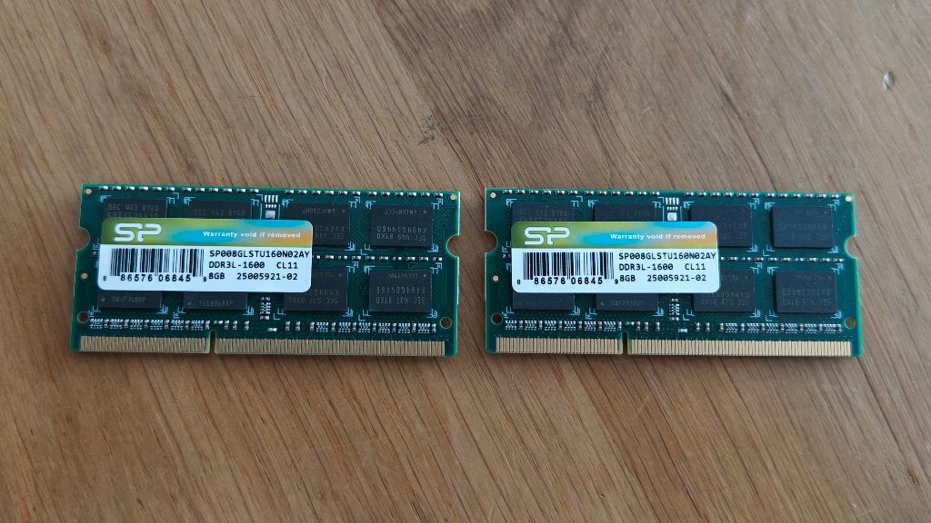 Silicon Power DDR3L 2x8 Gb SO-DIMM geheugen, Gebruikt, DDR3, Ophalen of Verzenden, Laptop
