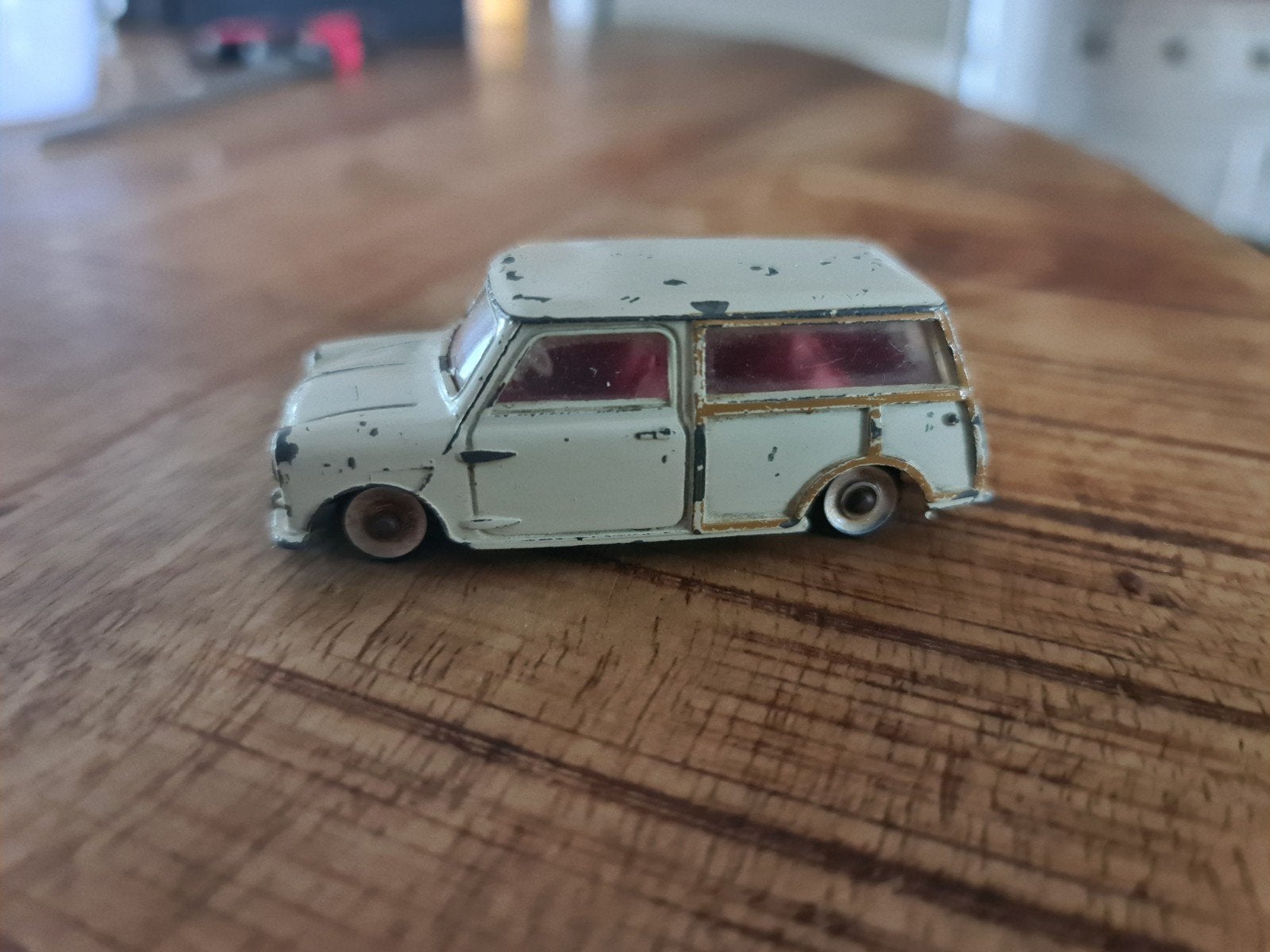 Dinky Toys Morris Mini Traveller 197 - Vintage Speelgoedauto, Ophalen of Verzenden, Gebruikt, Auto, Dinky Toys