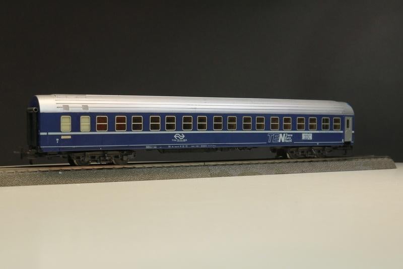 modeltreinen Marklin rijtuigen  27 cm lang, Wisselstroom, Gebruikt, Wagon, Ophalen of Verzenden